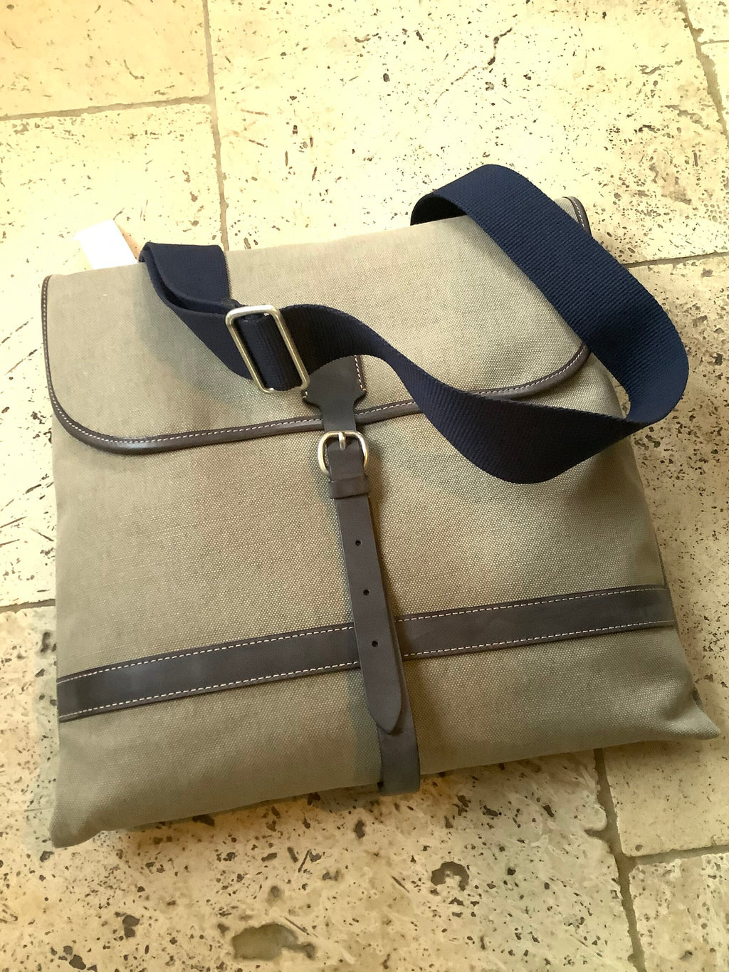 Rare Holland Holland of London “Fisherman” Bag