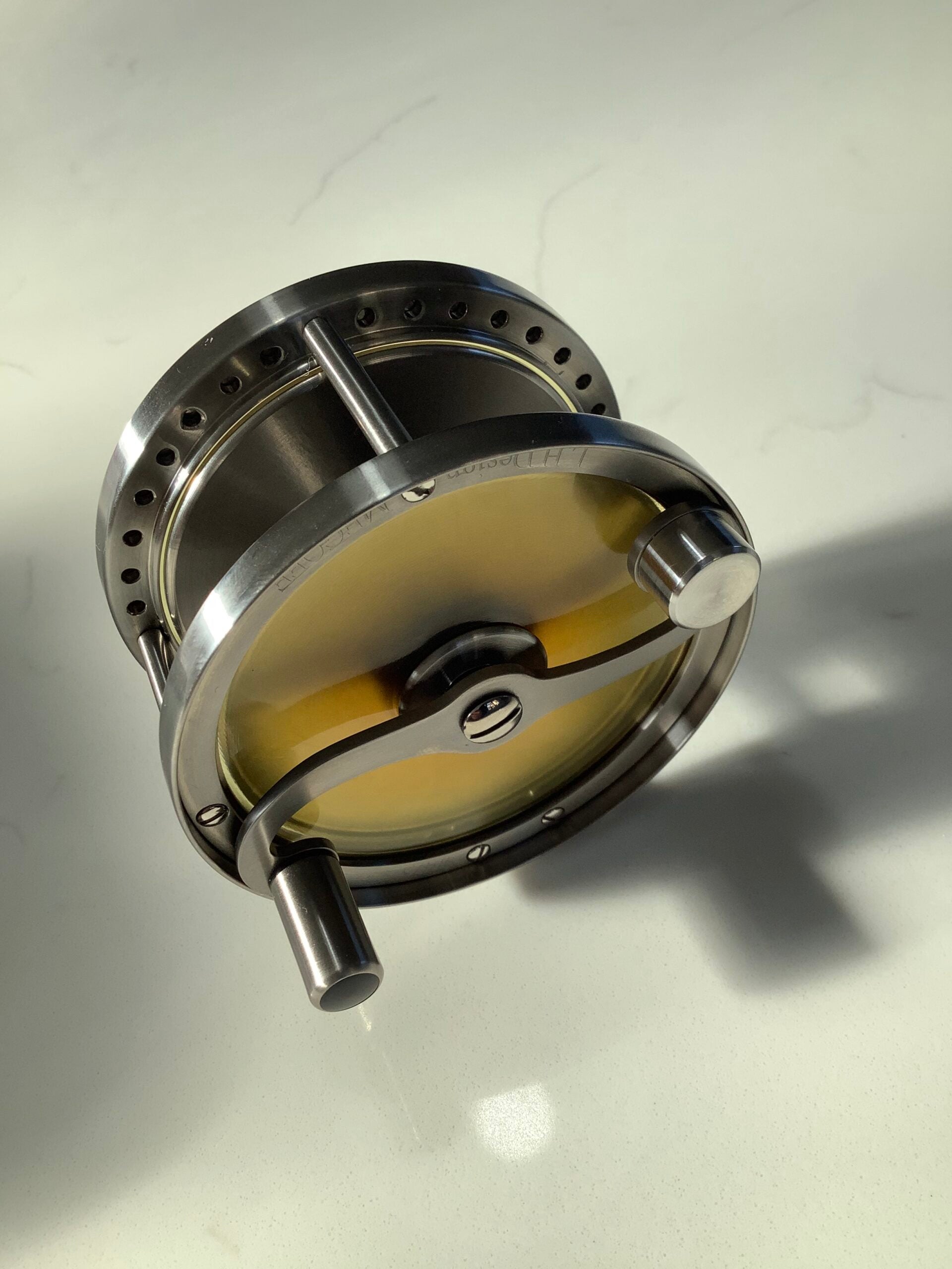 Scarce L.H.DESIGN Titanium Five Pillar AMBER TROUT Fly Reel