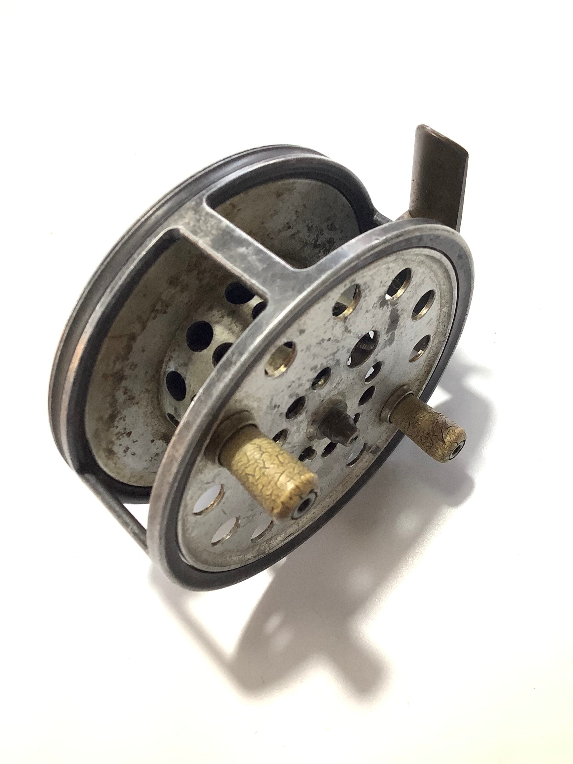 Rare J.W Young Sons Finger Brake Centrepin