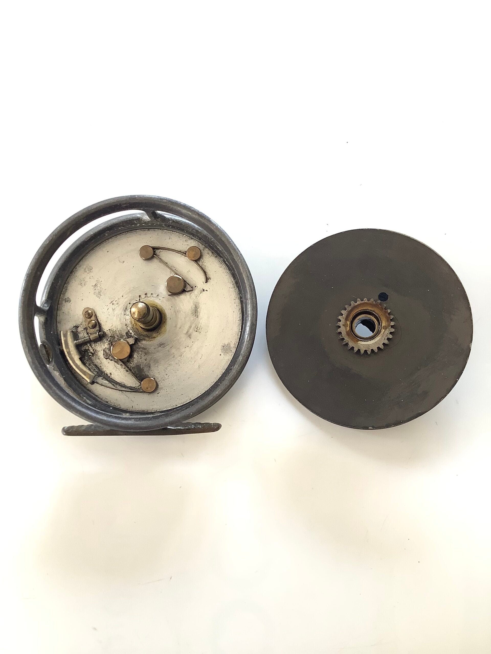 Antique Hardy Bros Dup MKII 3 5/8” Trout Fly Reel with tension adjuster
