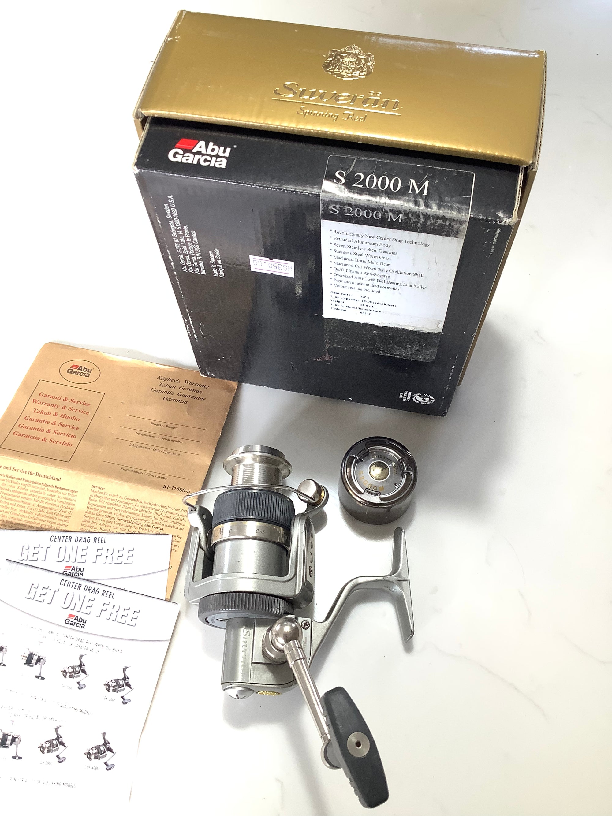 ABU SUVERAN 2000M Fixed Spool Reel