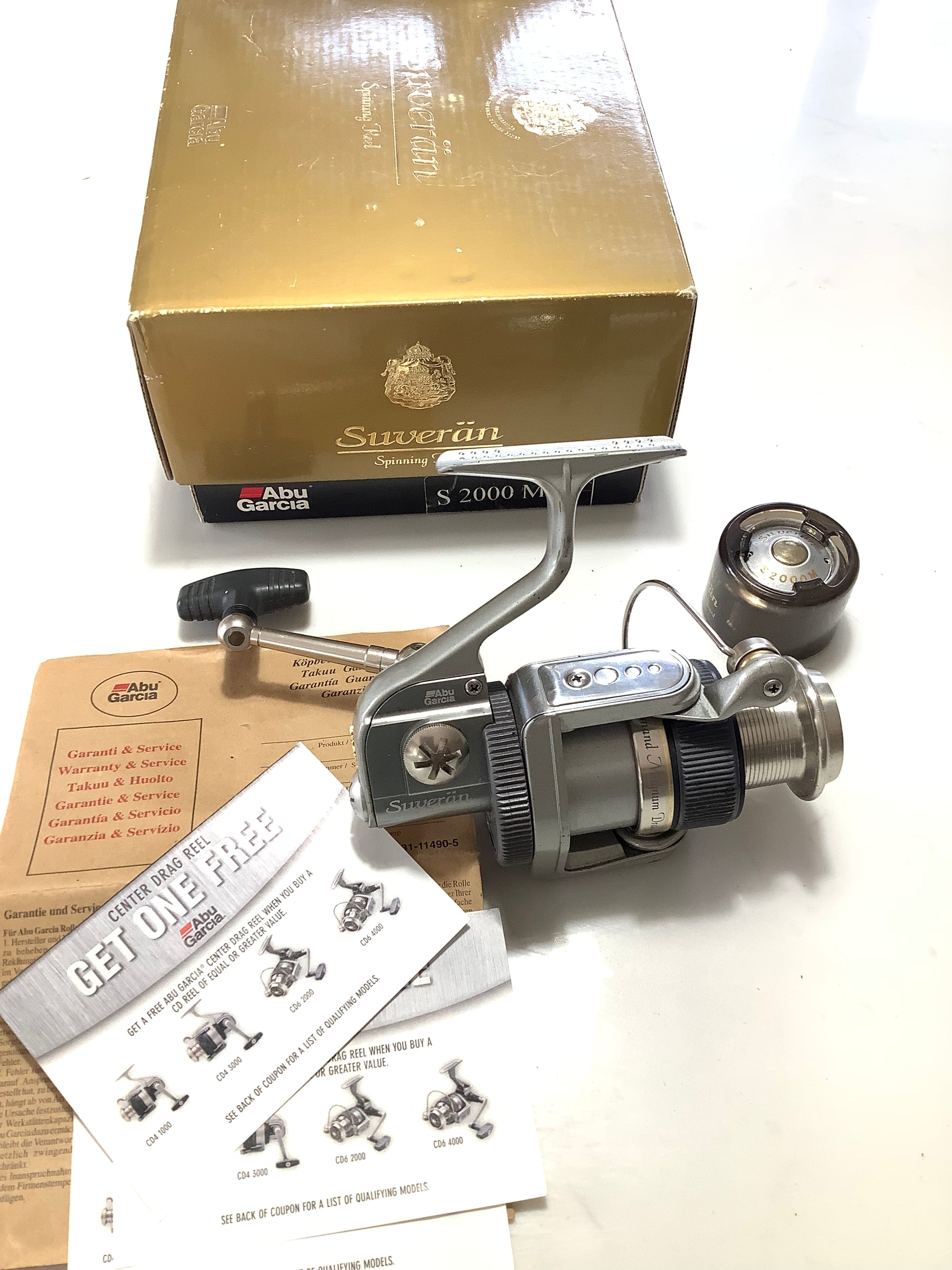 ABU SUVERAN 2000M Fixed Spool Reel