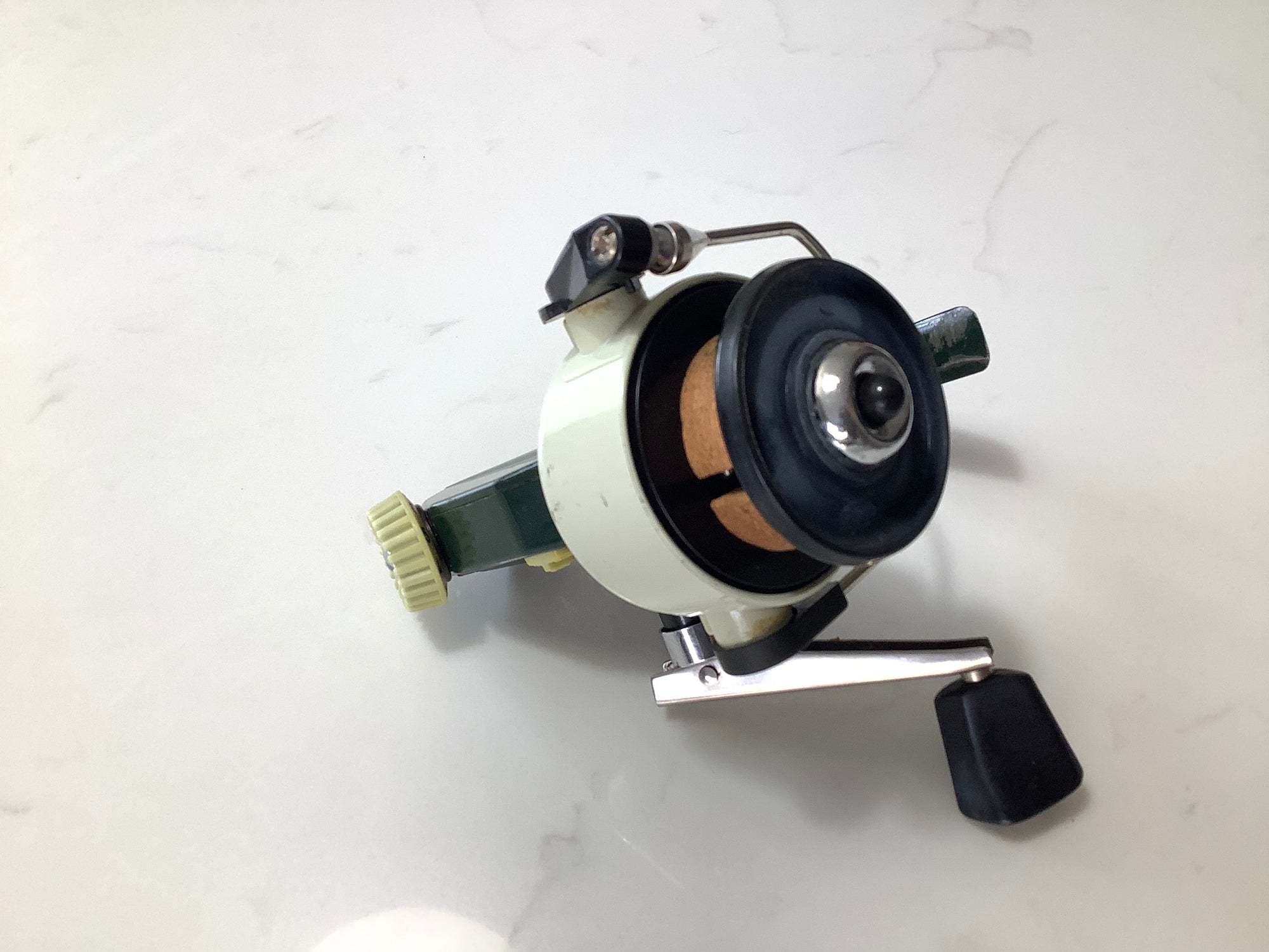 Rare ABU EXPRESS Cardinal 44 Fixed Spool Reel