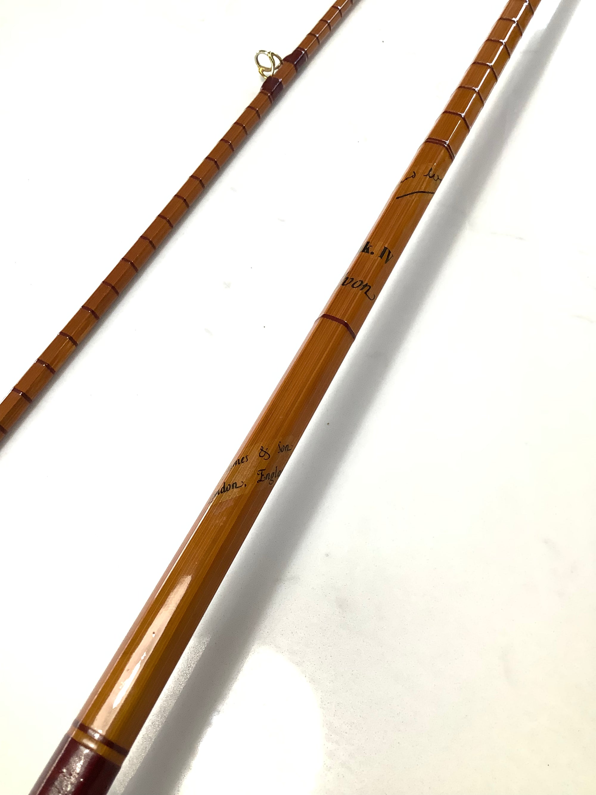 B.James Richard Walker MKIV AVON Built Cane rod in Excellent original Condition