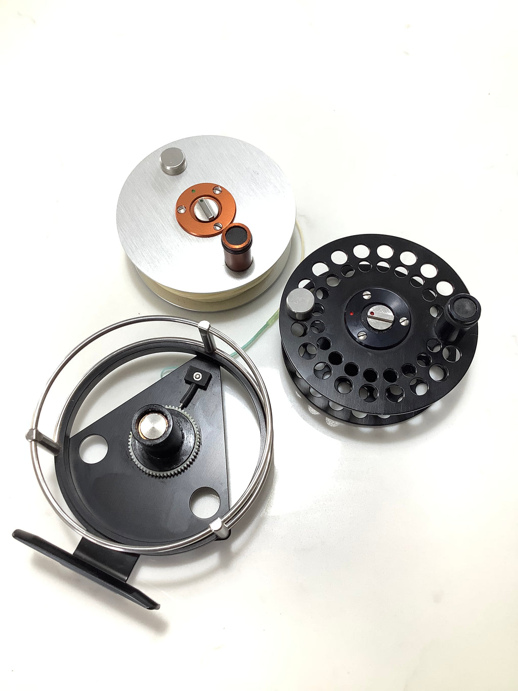 ARI T HART Lake Taupo F3 Fly Reel Plus Rare Spare SILVER/COPPER Spool