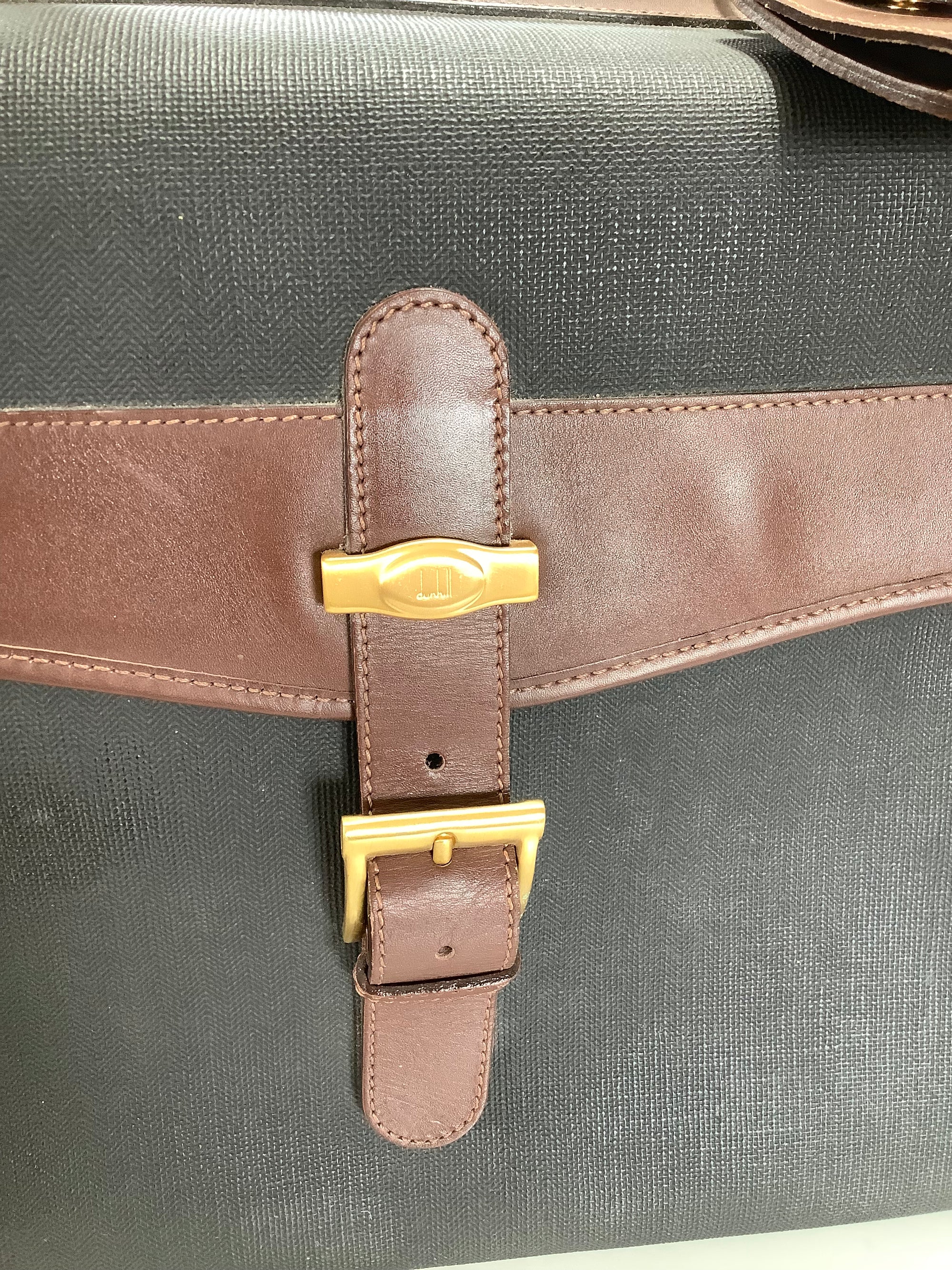 DUNHILL of LONDON Best Quality Hold-all