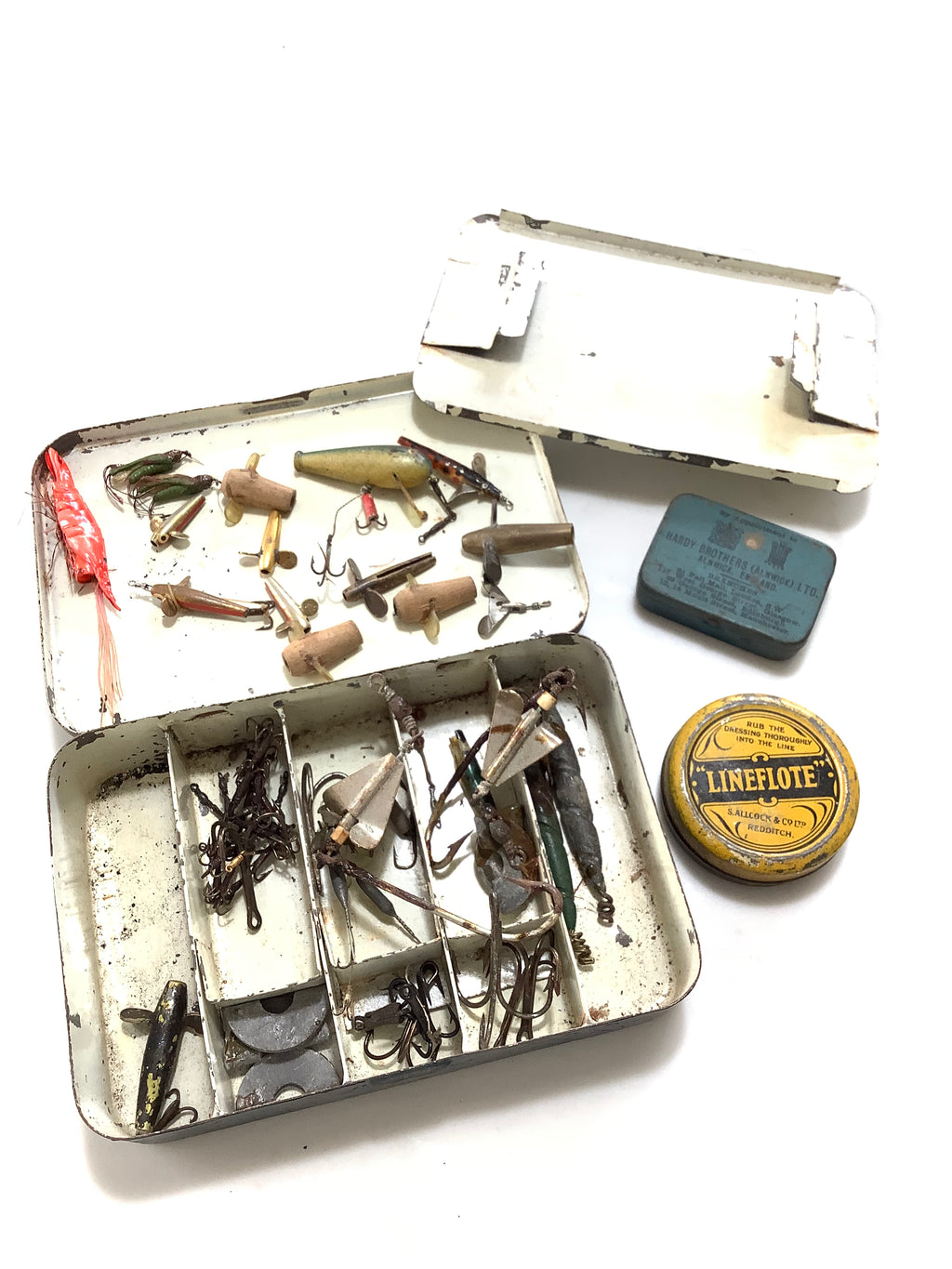 Antique Hardy Bros Lure Box with Hardy lures & Spinners