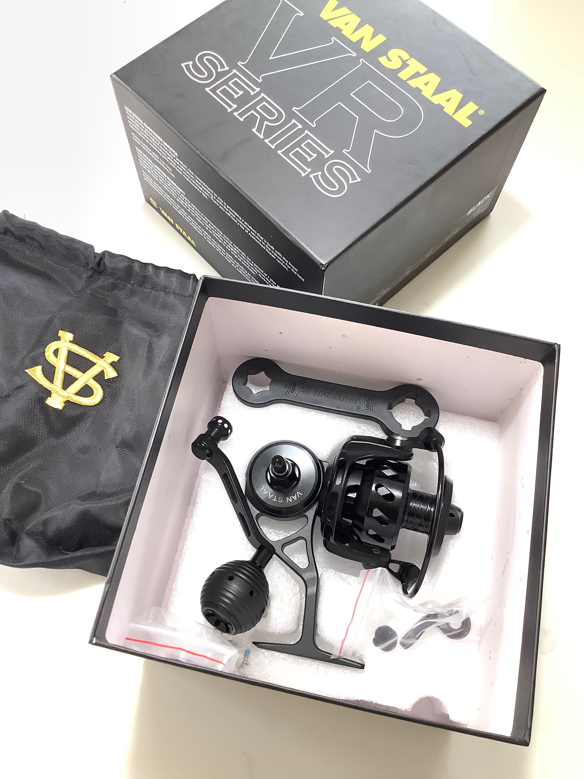 NEW Van Staal VR50B Fixed Spool Reel