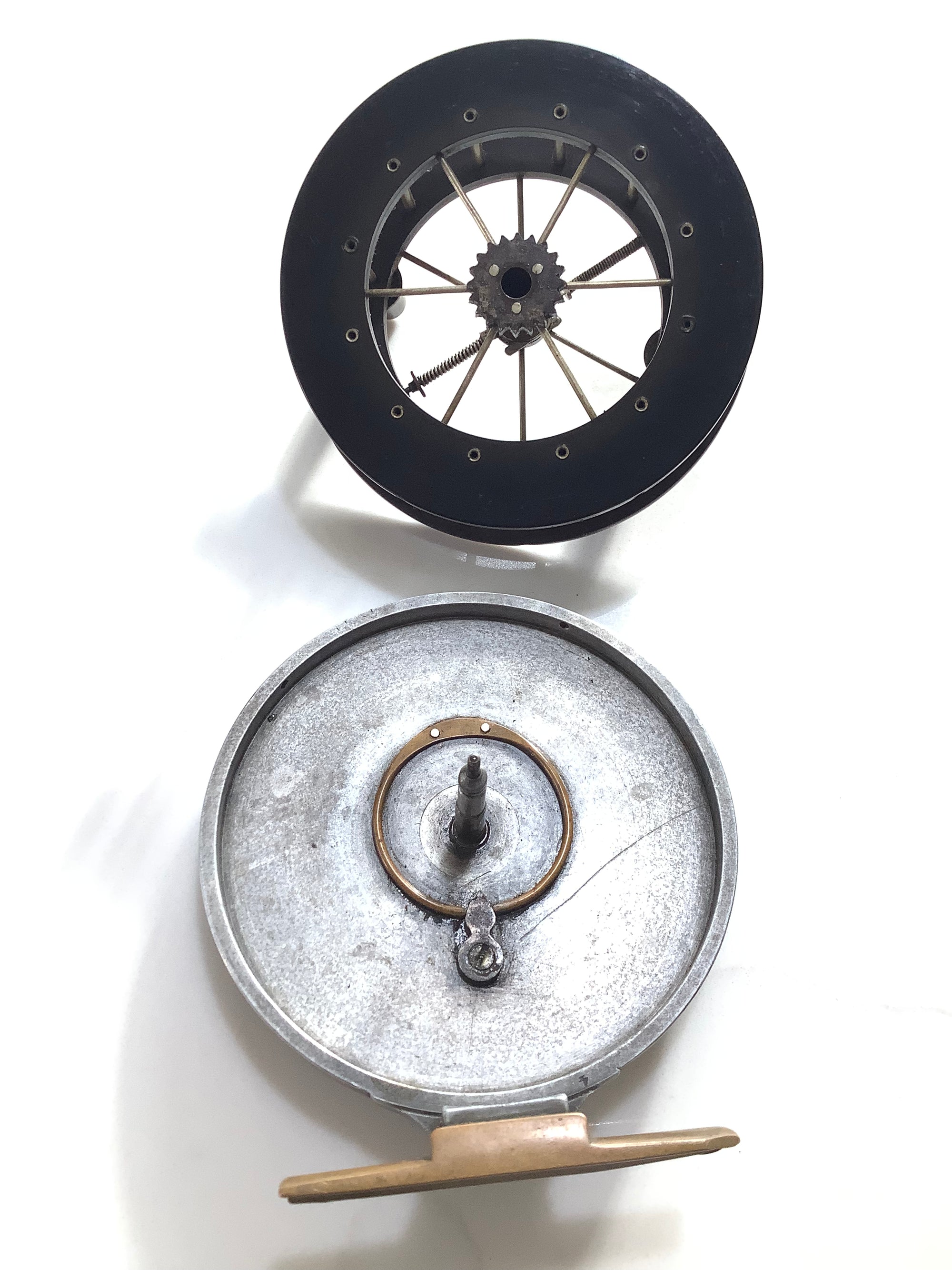 Antique Allcock & Co Unventilated Aerial Centrepin Circa 1912