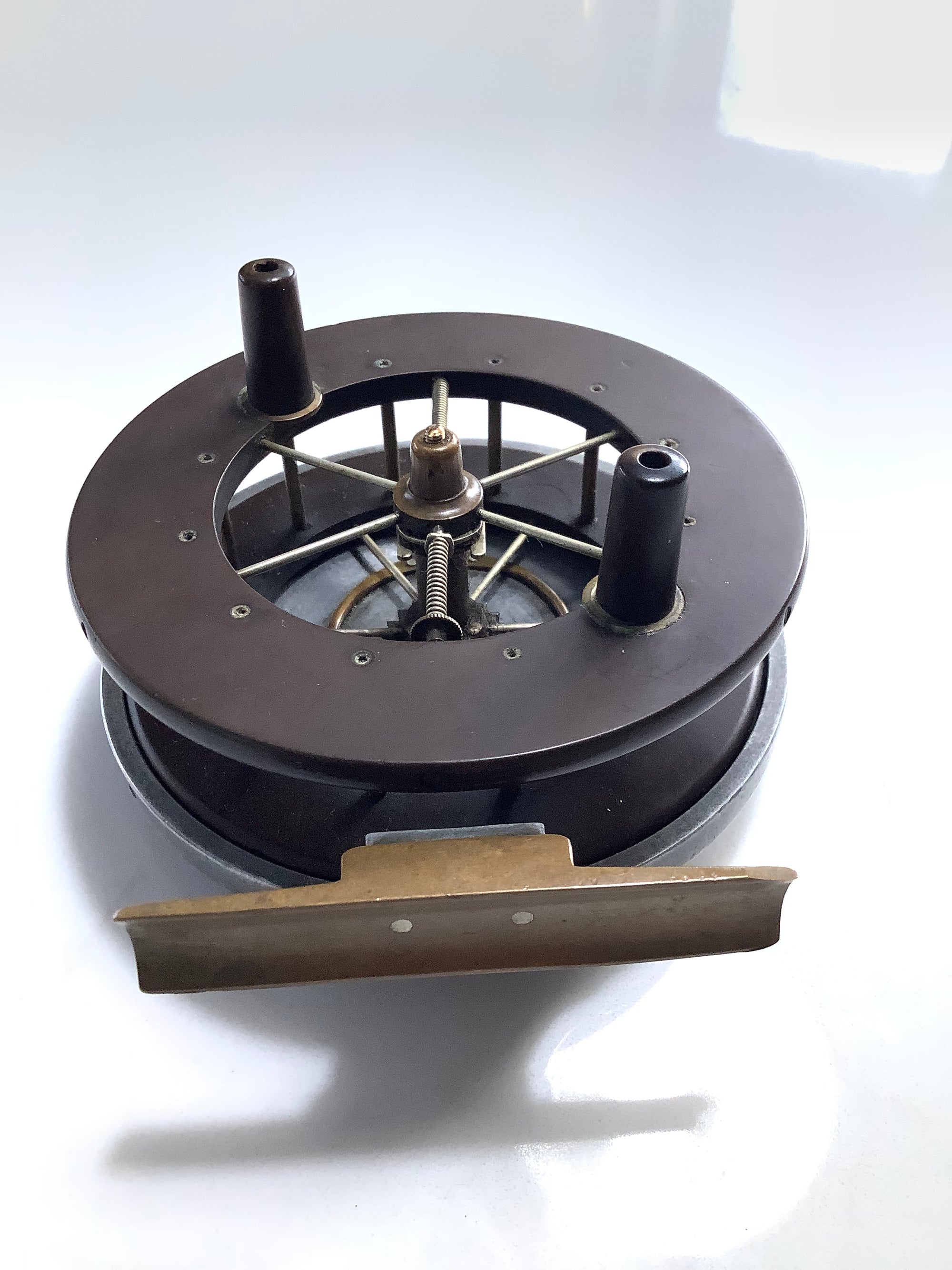 Antique Allcock & Co Unventilated Aerial Centrepin Circa 1912