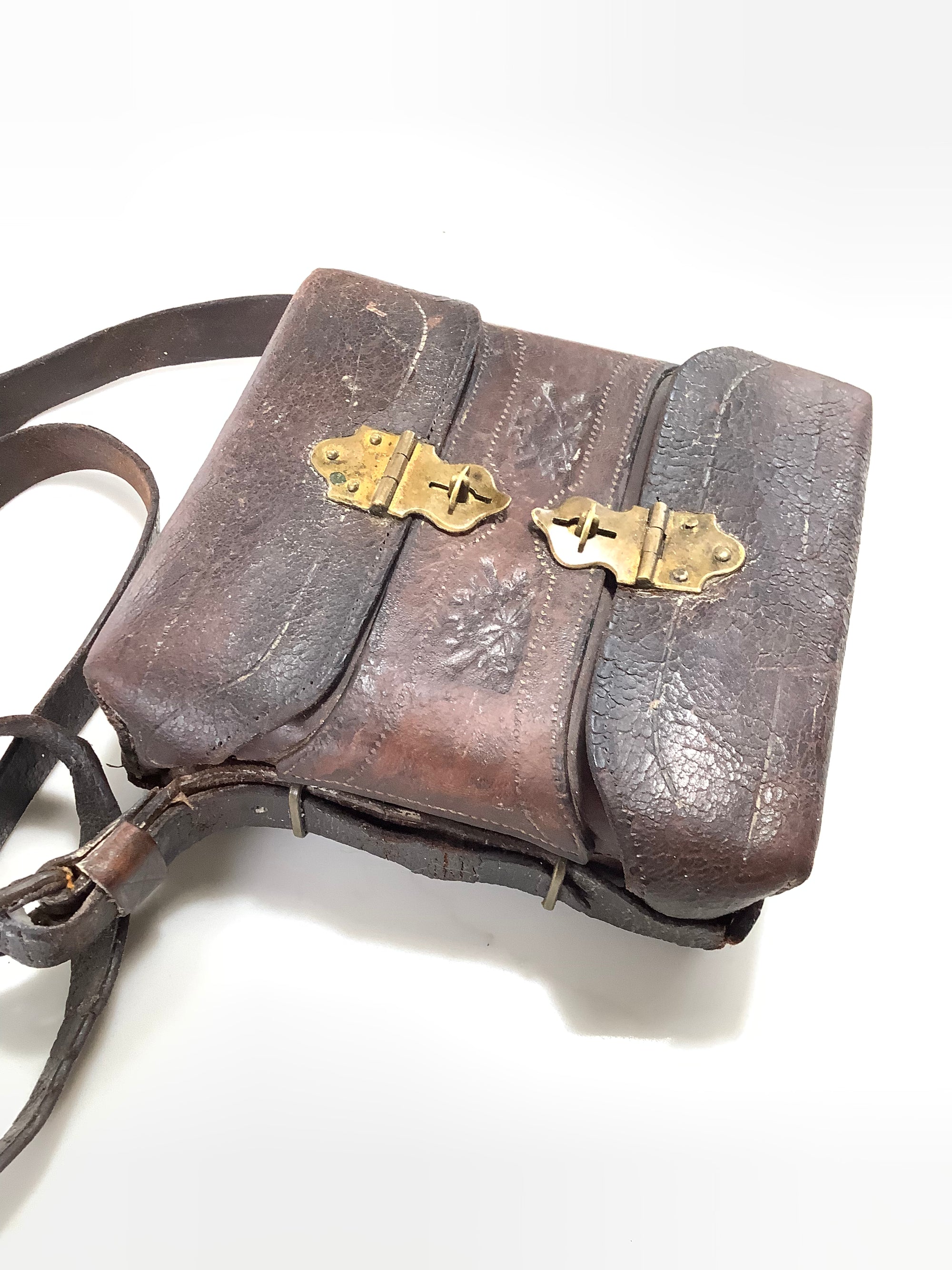 Antique Double Cartridge Carrying Case