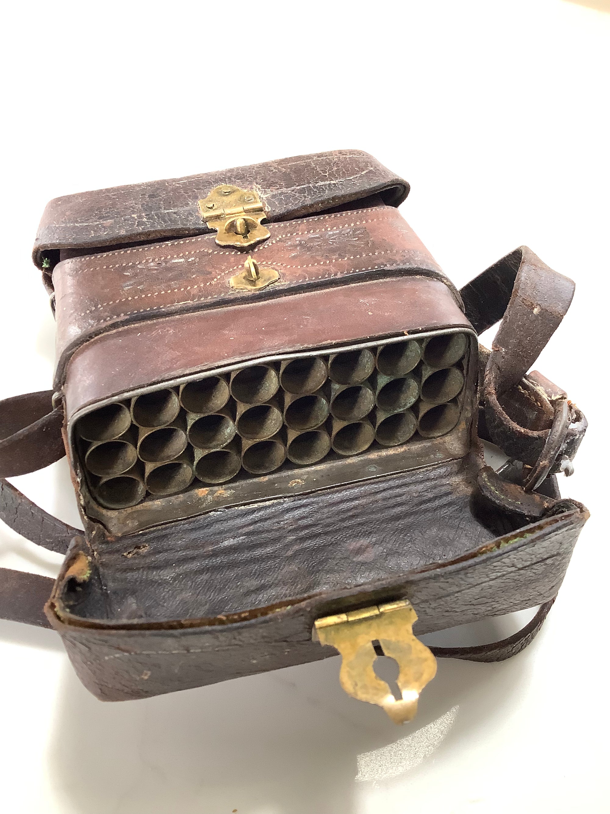 Antique Double Cartridge Carrying Case