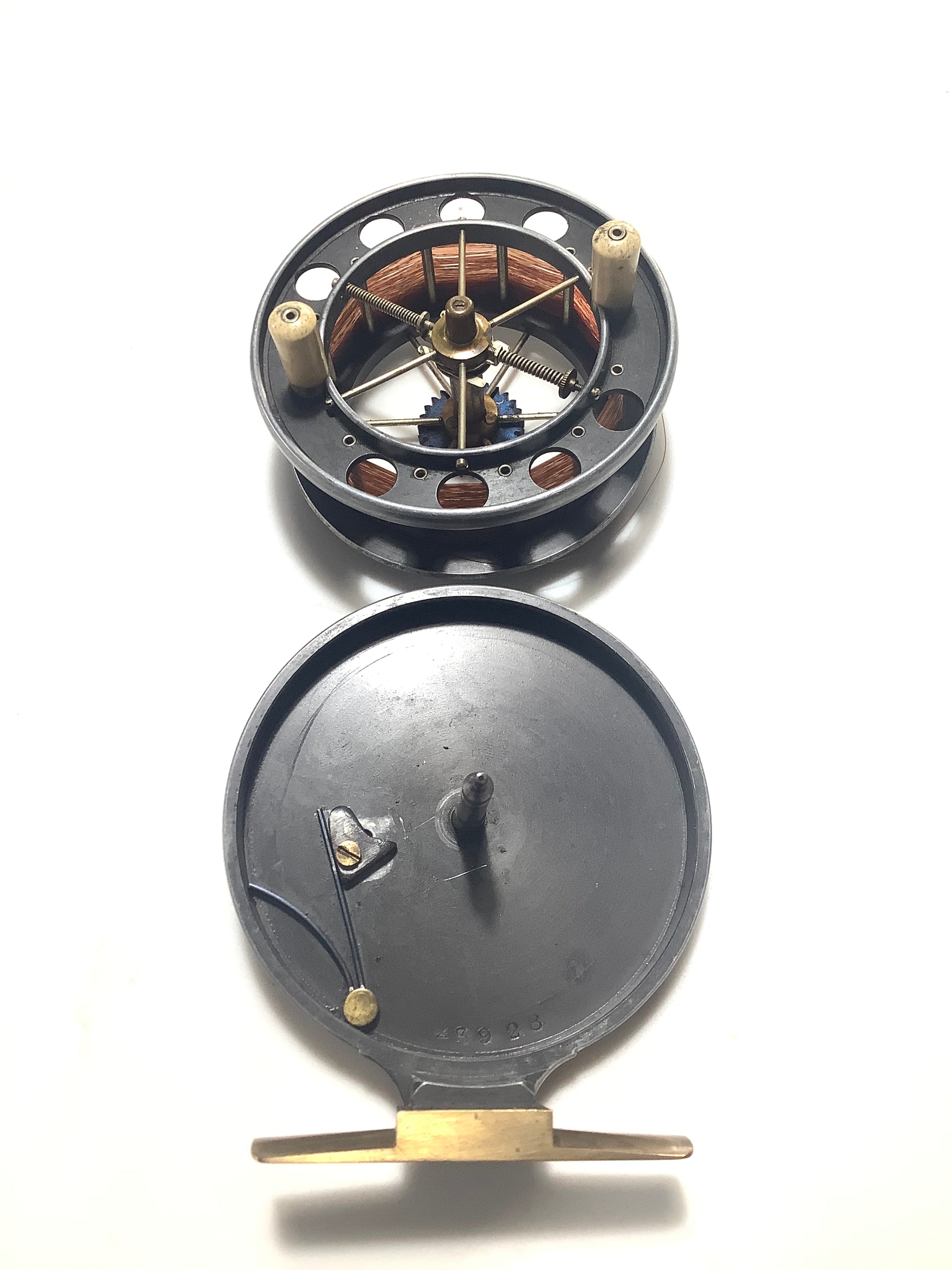 Allcock & Co  3 1/2’ Aerial Centrepin