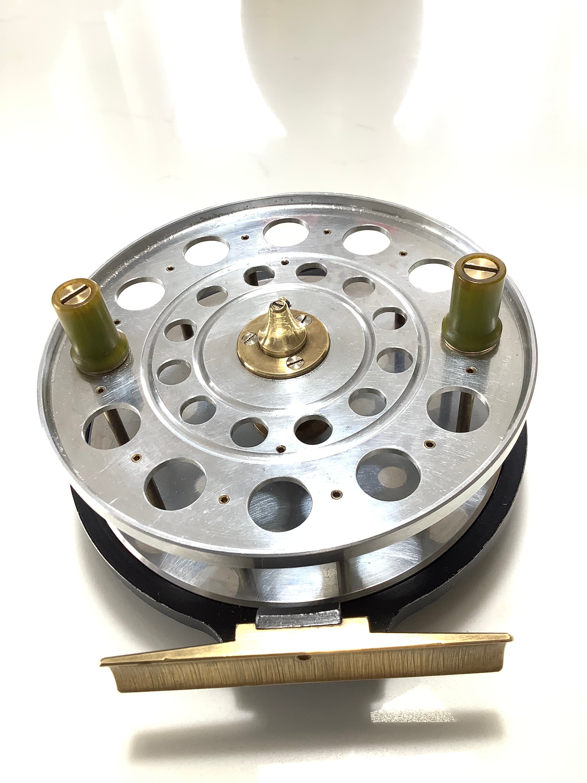 Very Rare EDGE-DELITE De-Luxe Centrepin