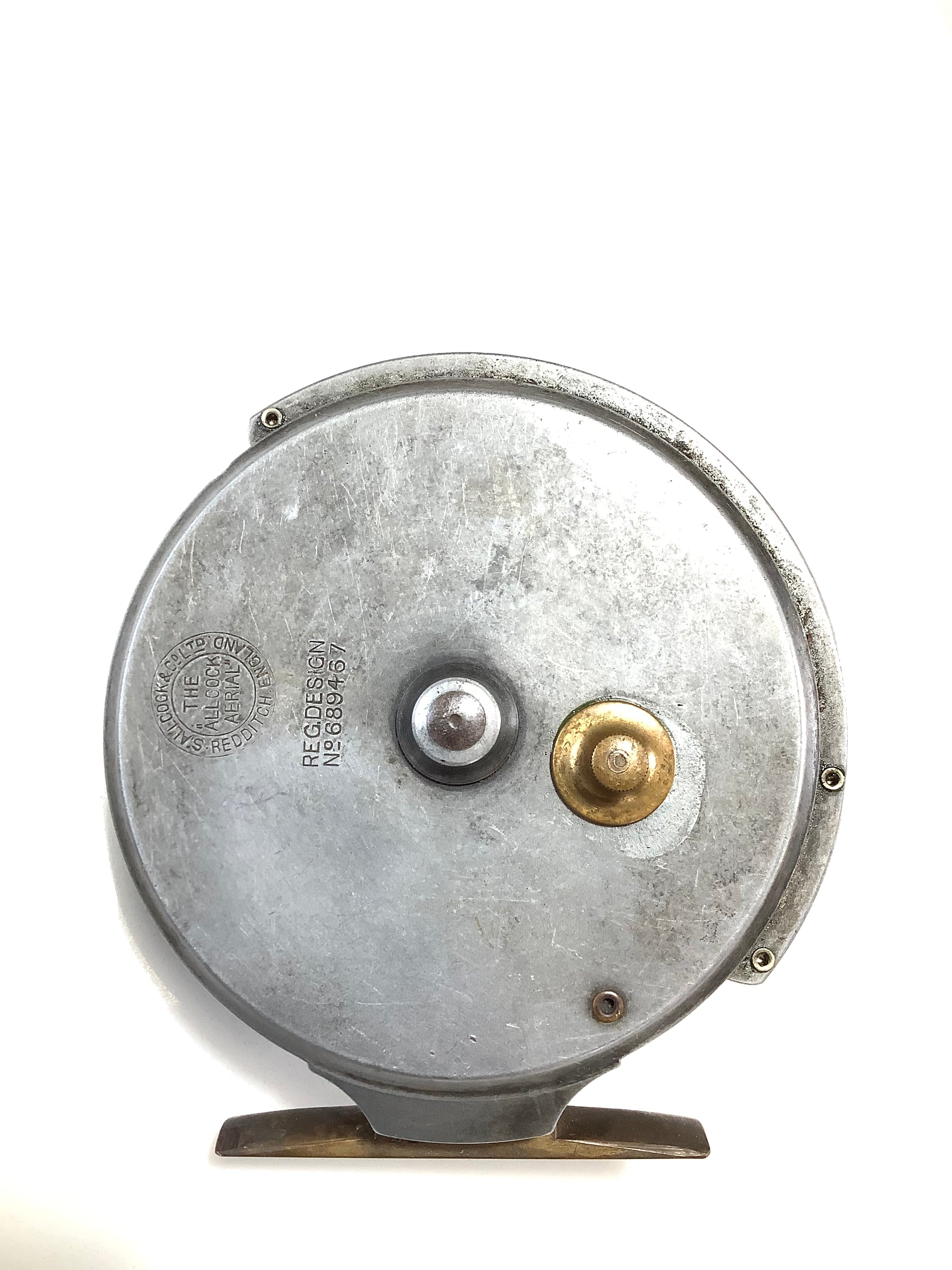 Allcock & Co 3 1/2” Ventilated Aerial Centrepin