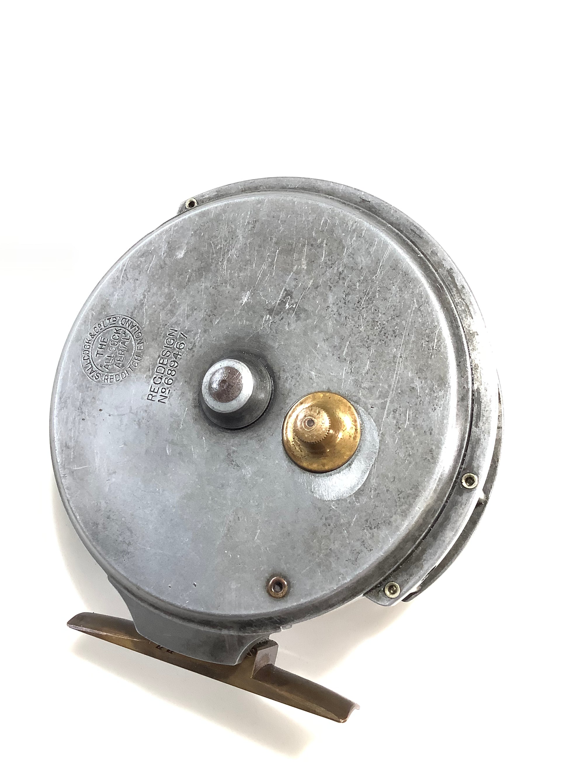 Allcock & Co 3 1/2” Ventilated Aerial Centrepin