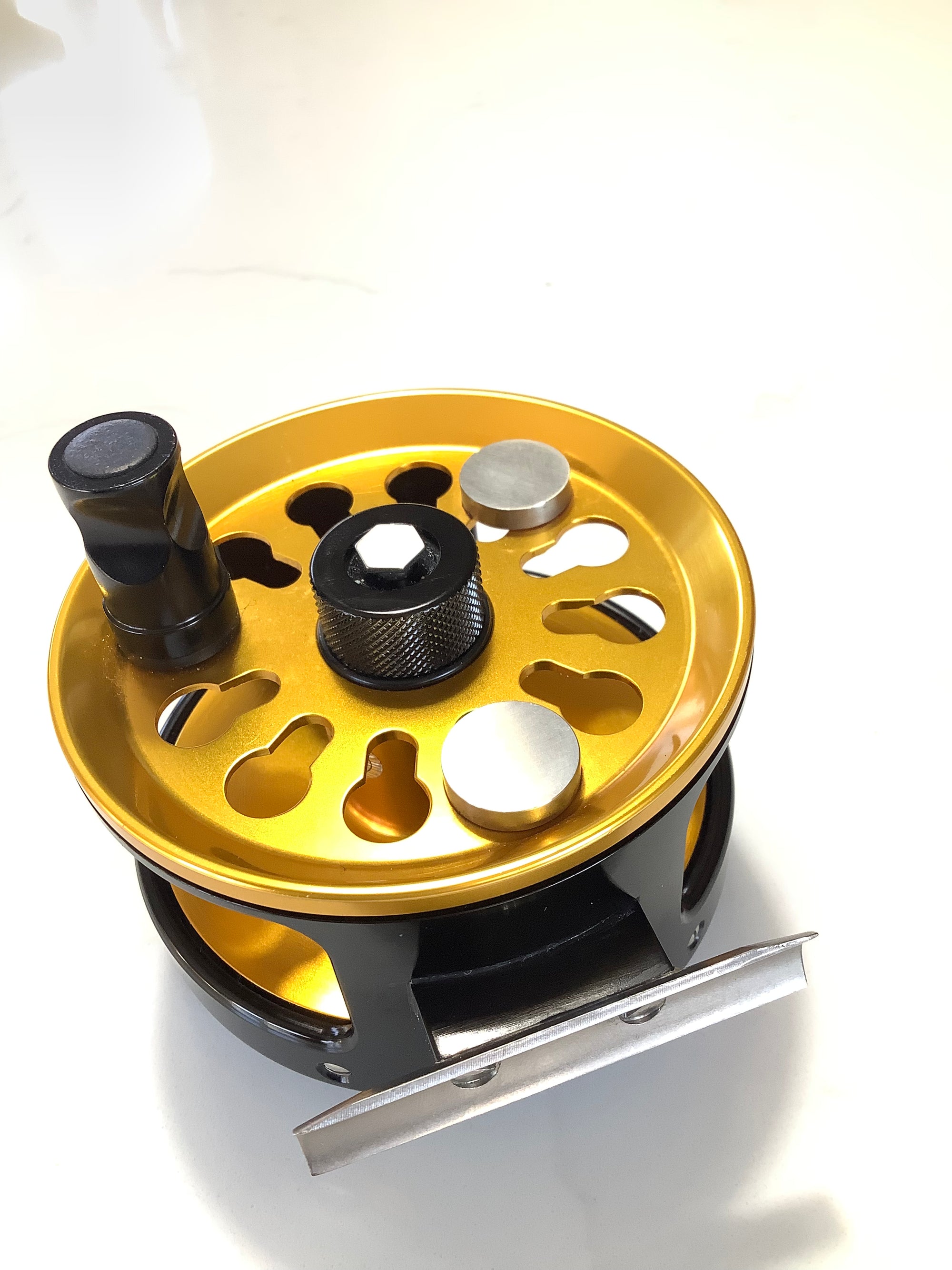 Rare Limited Edition Ari t Hart STU APTE Fly Reel