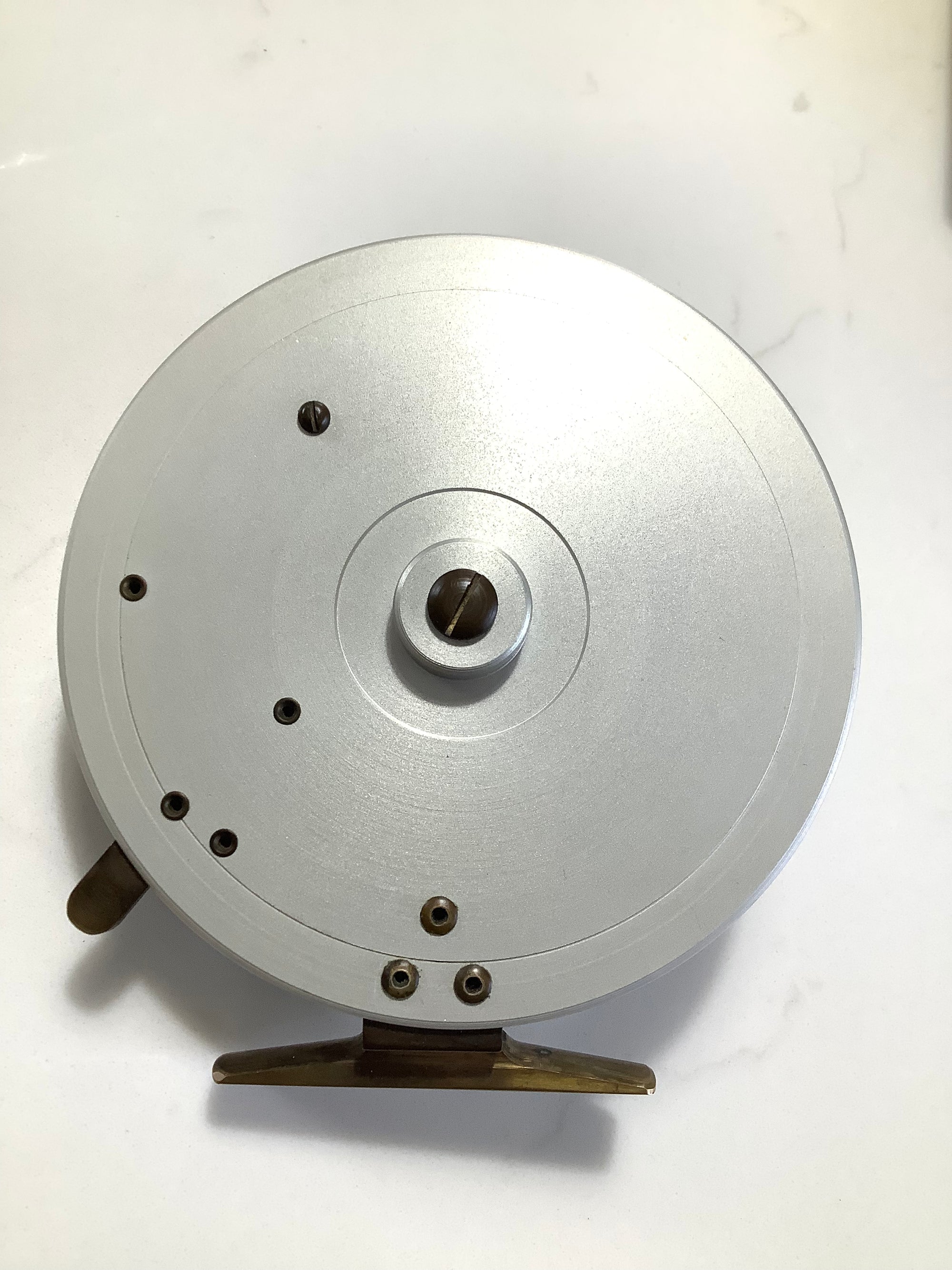 TERRY DANIELS Bench Made Centrepin