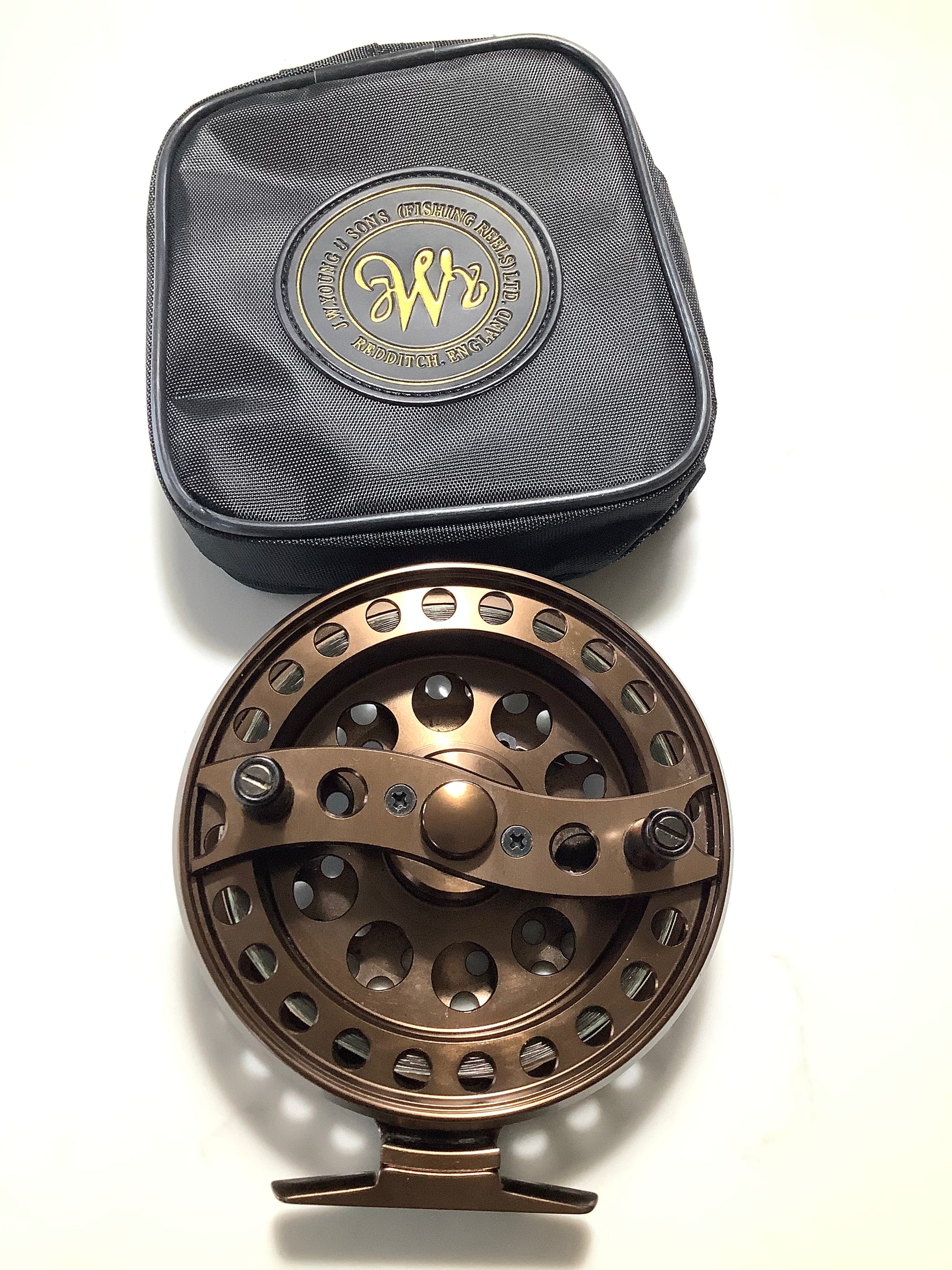 OKUMA AVENTA VT1002 First Model Centrepin