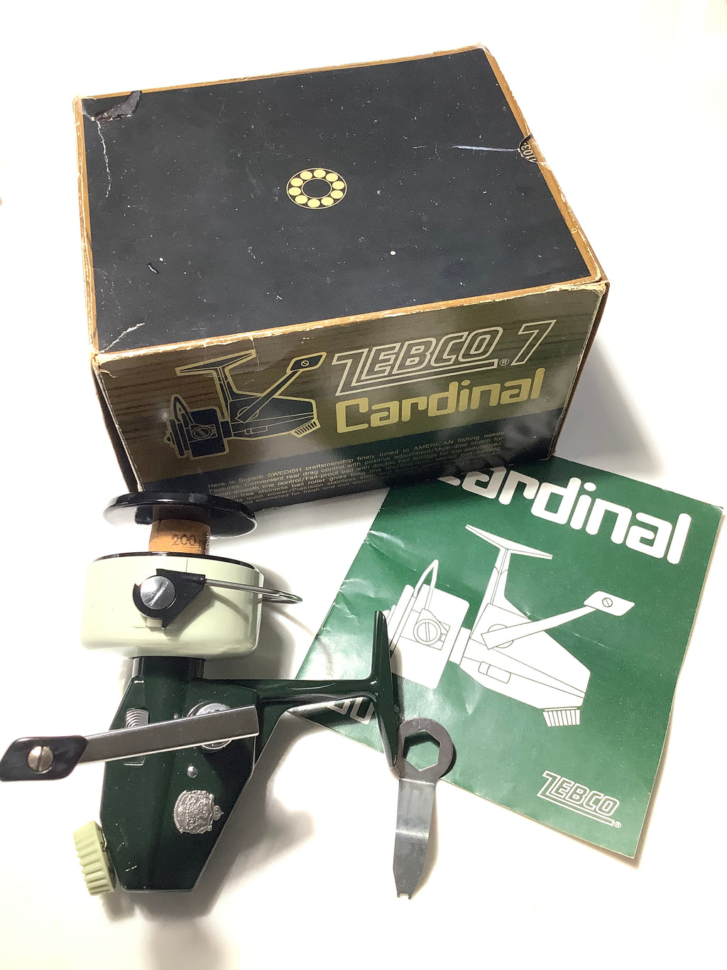 Vintage ABU ZEBCO 7 Fixed Spool Reel