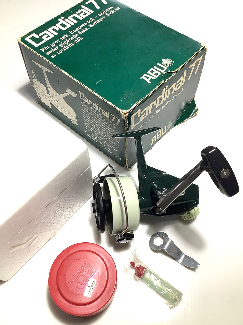 BOXED ABU CARDINAL 77