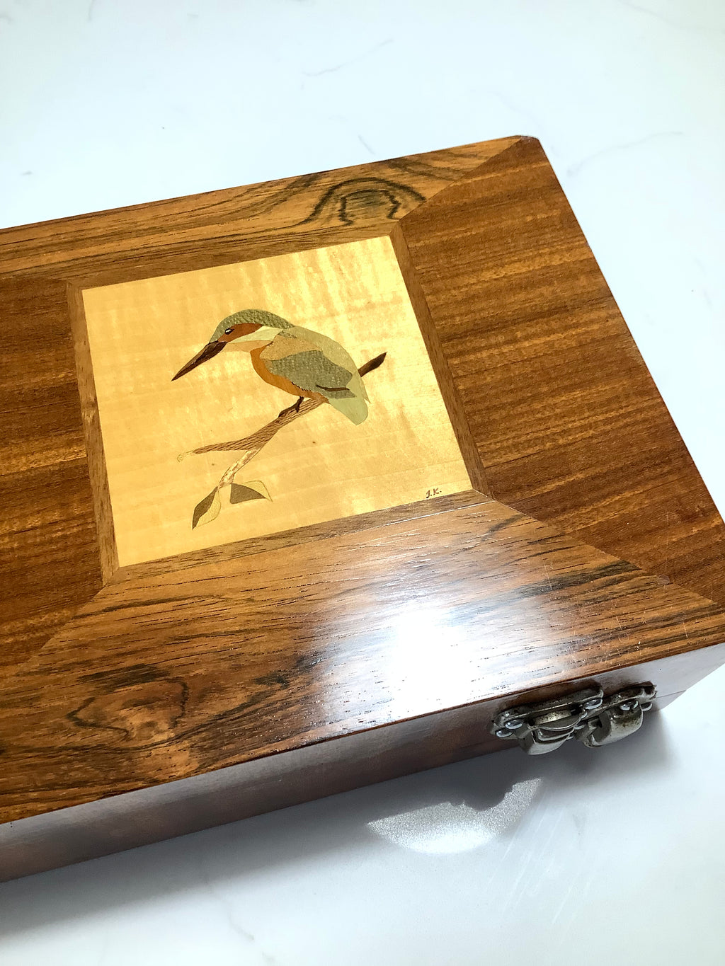 Hand Crafted Deluxe Fly Cabinet Case with Flies