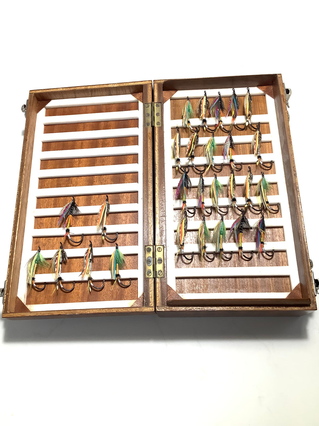Hand Crafted Deluxe Fly Cabinet Case with Flies