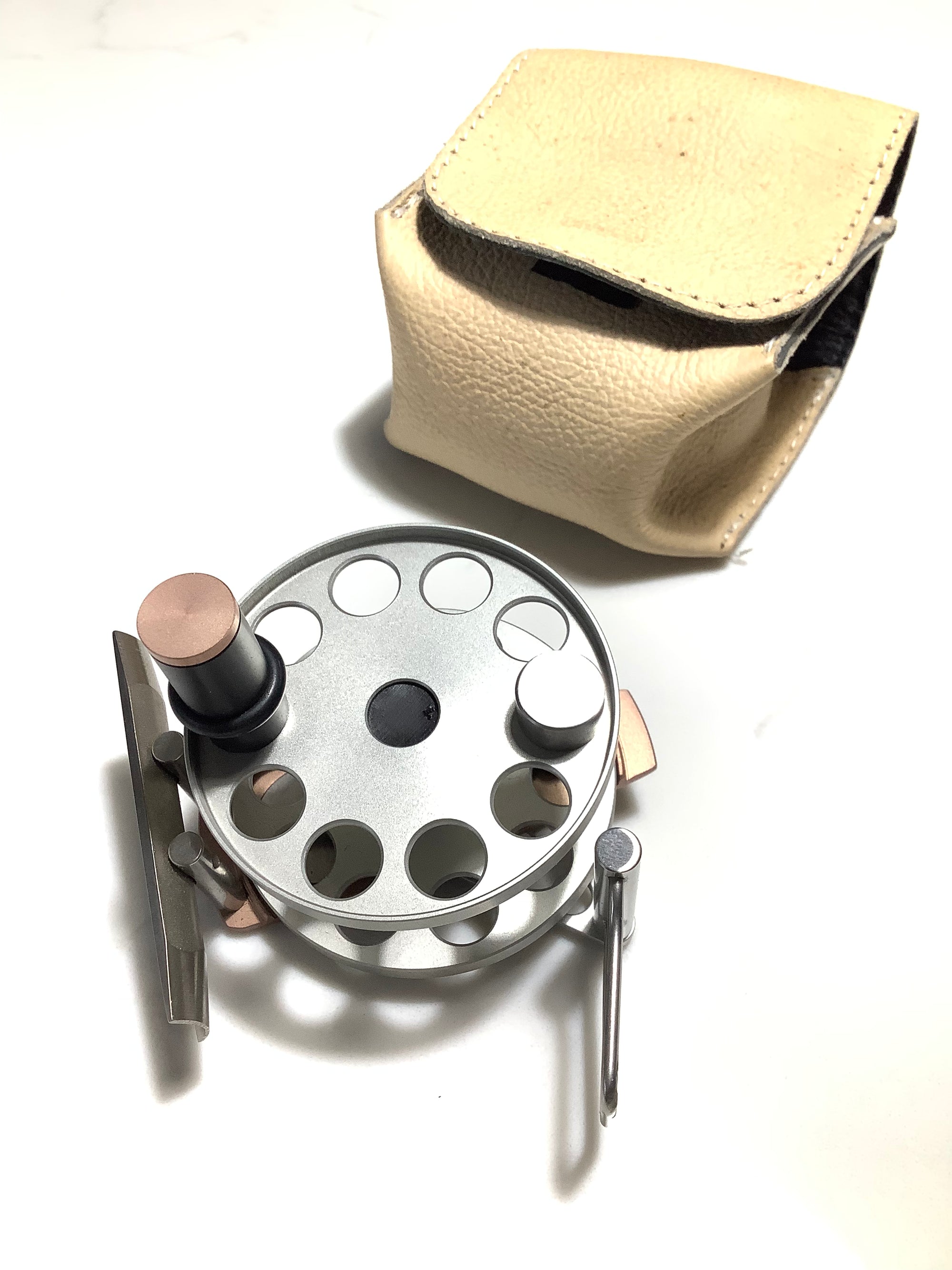 Very a rare Ari T Hart THE GRAYLING Fly Reel