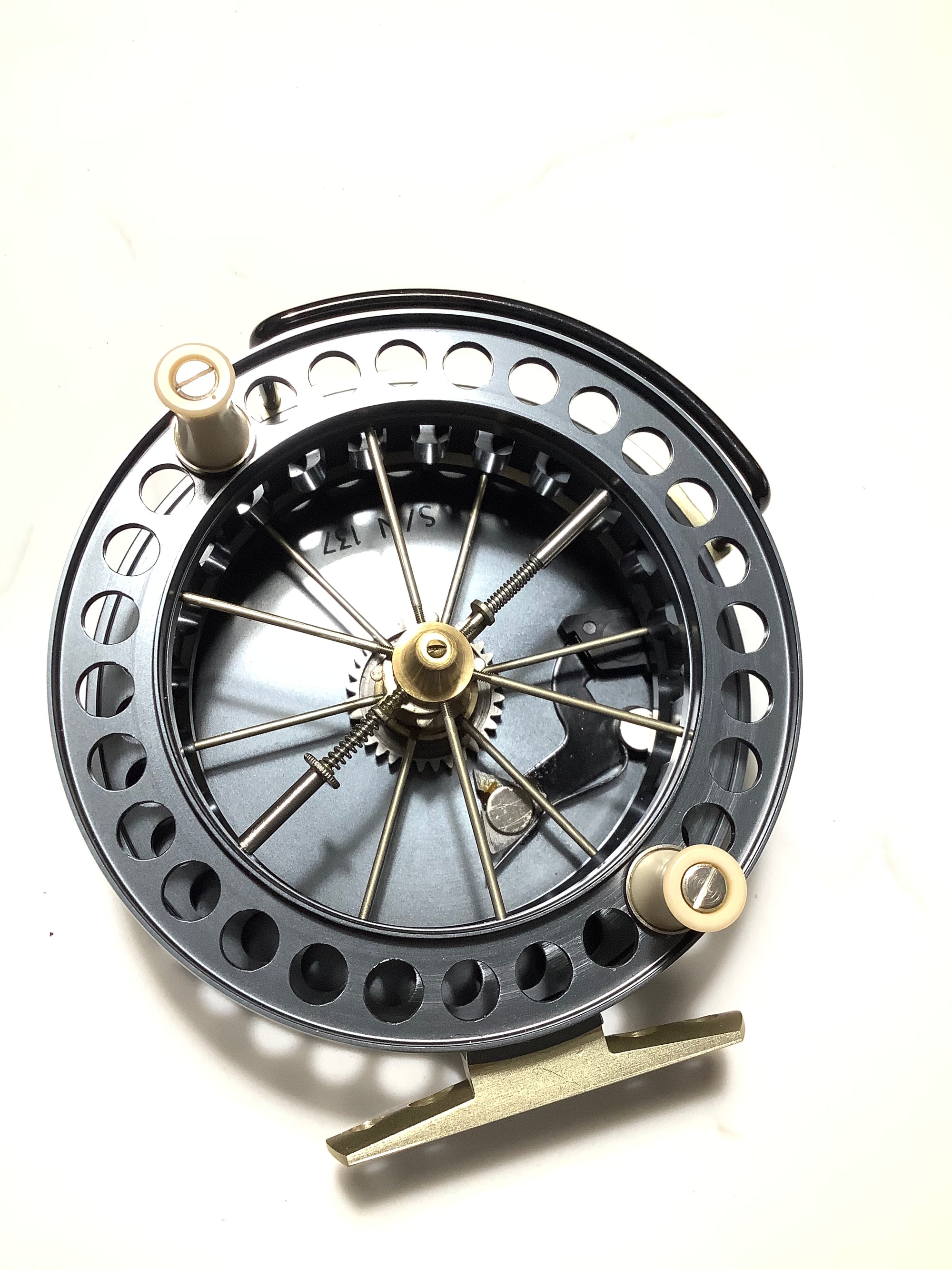 J.W.Young ATOM Centrepin