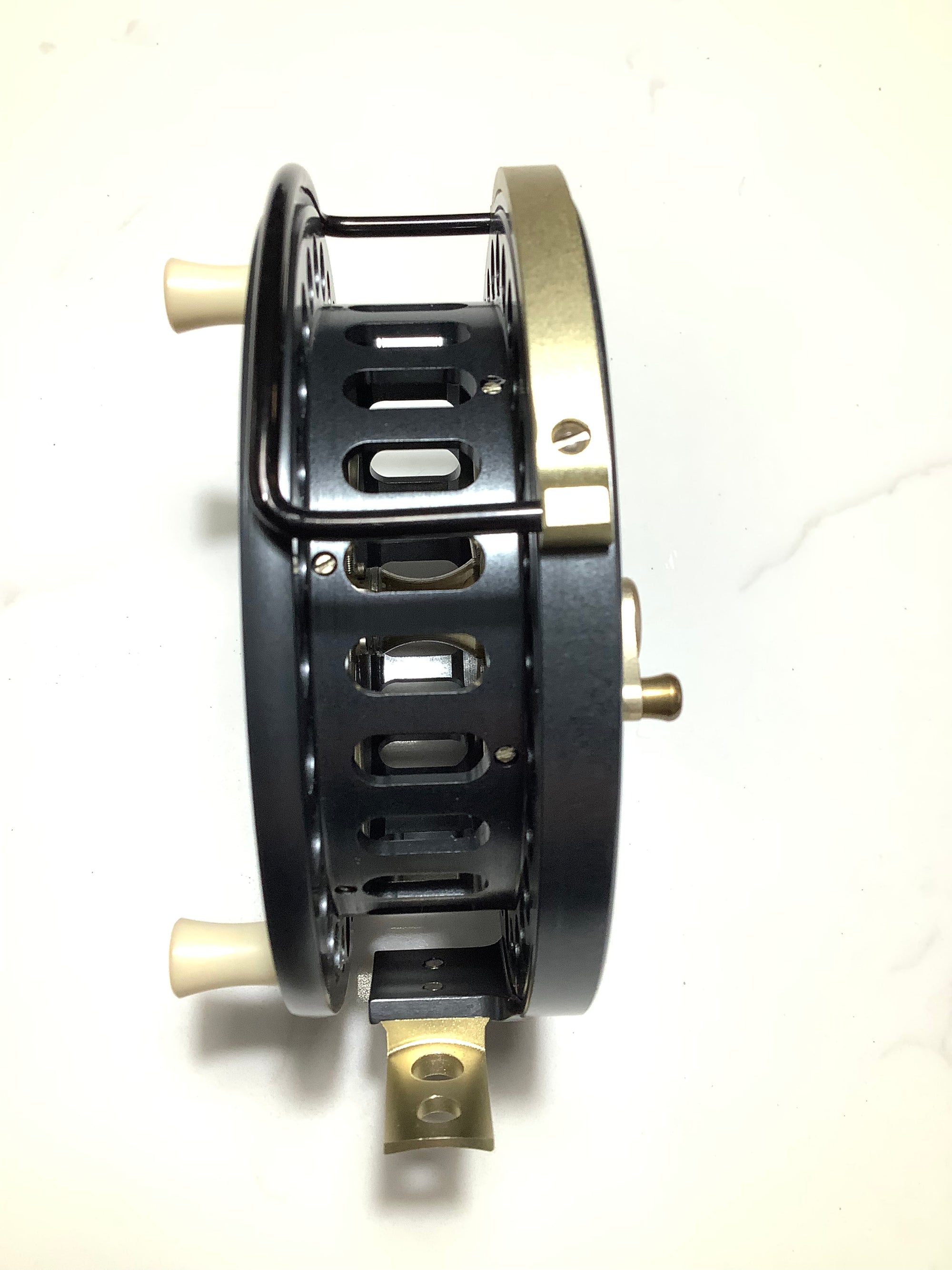 J.W.Young ATOM Centrepin