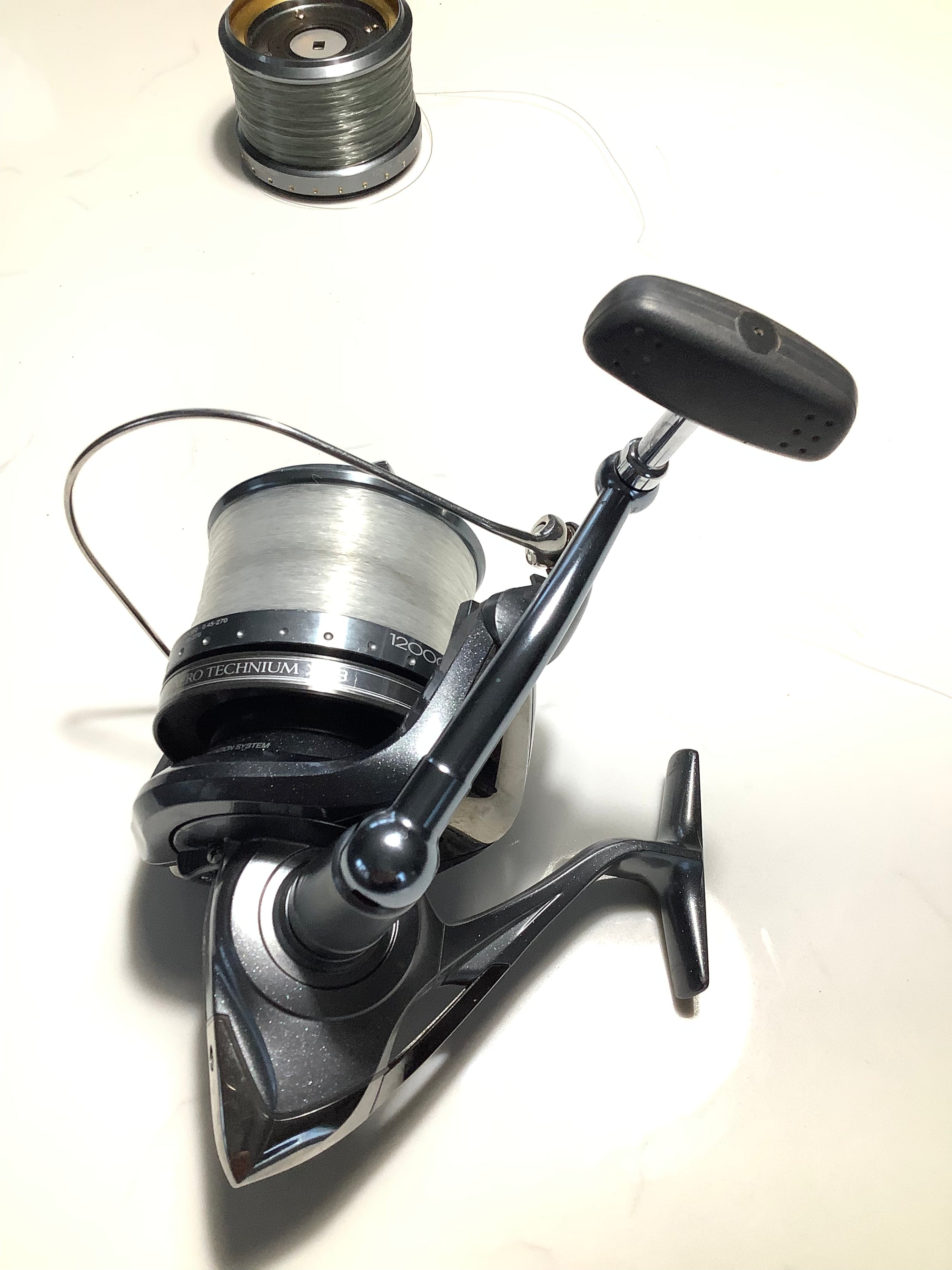 Shimano Aero Technium XTB 14000 Reel + Spare Spool