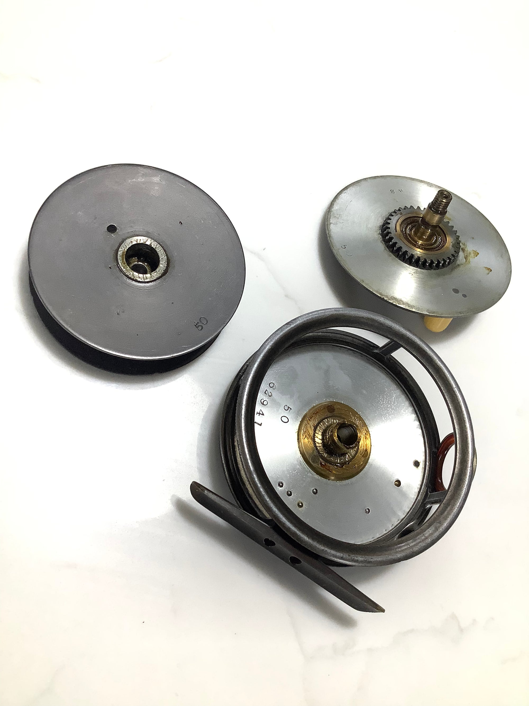 Rare￼ Antique Hardy Bros 1912 Perfect with RED AGATE Line Guide