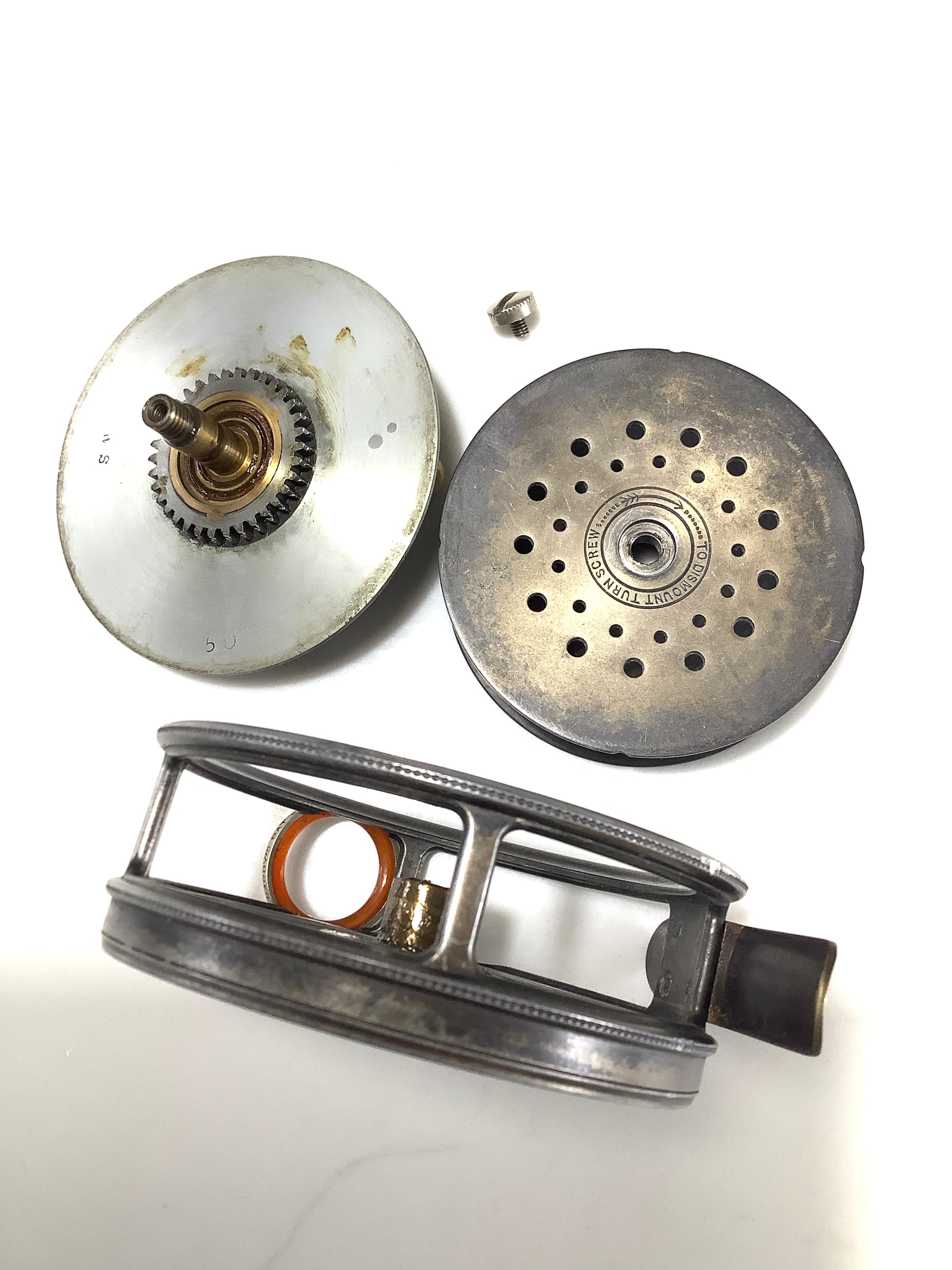 Rare￼ Antique Hardy Bros 1912 Perfect with RED AGATE Line Guide