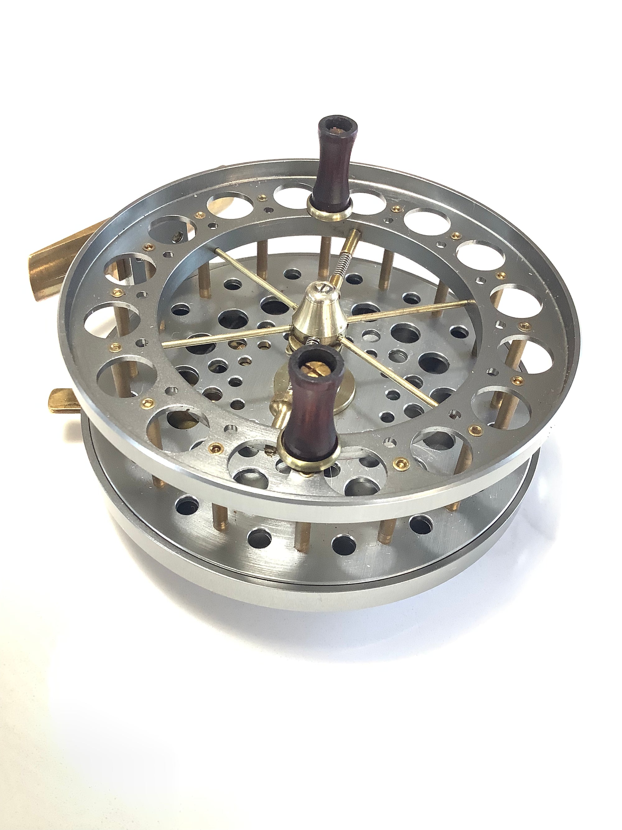 New unused GARRY MILLS The Barbel Catcher Centrepin