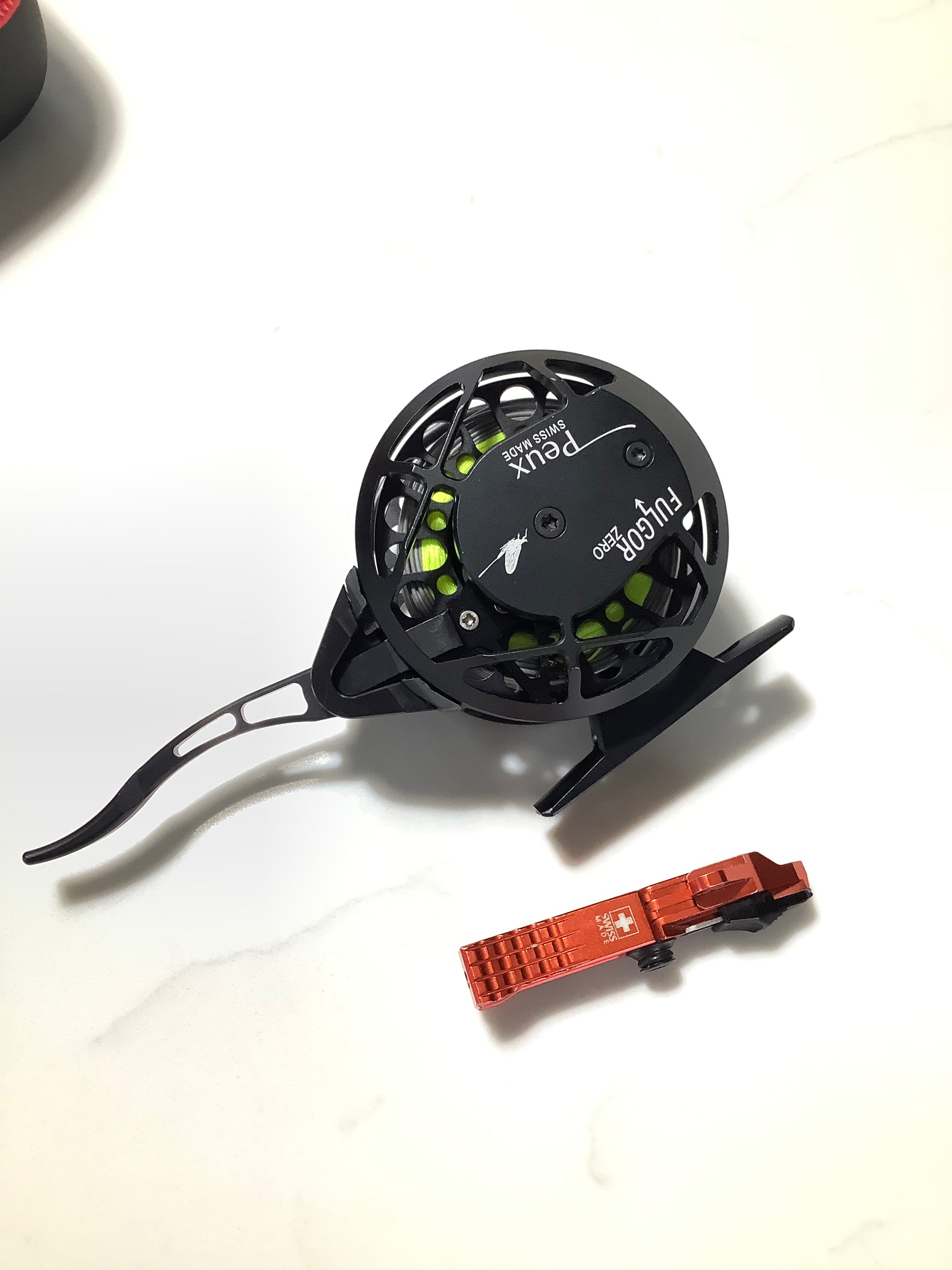 Swiss Finest Built PEUX 00 Fly Auto Line Retrieval Fishing Reel + Nipper Set