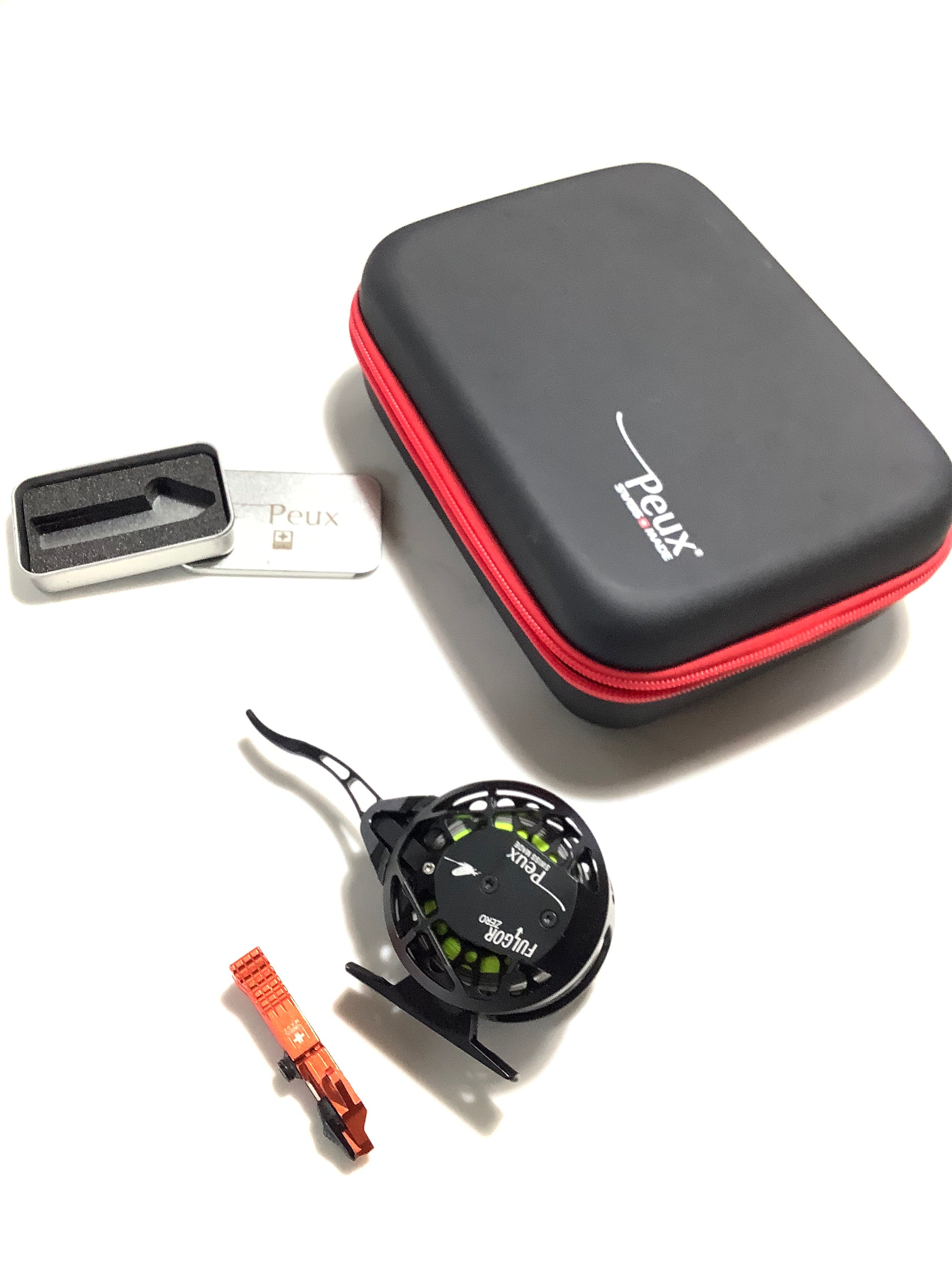 Swiss Finest Built PEUX 00 Fly Auto Line Retrieval Fishing Reel + Nipper Set