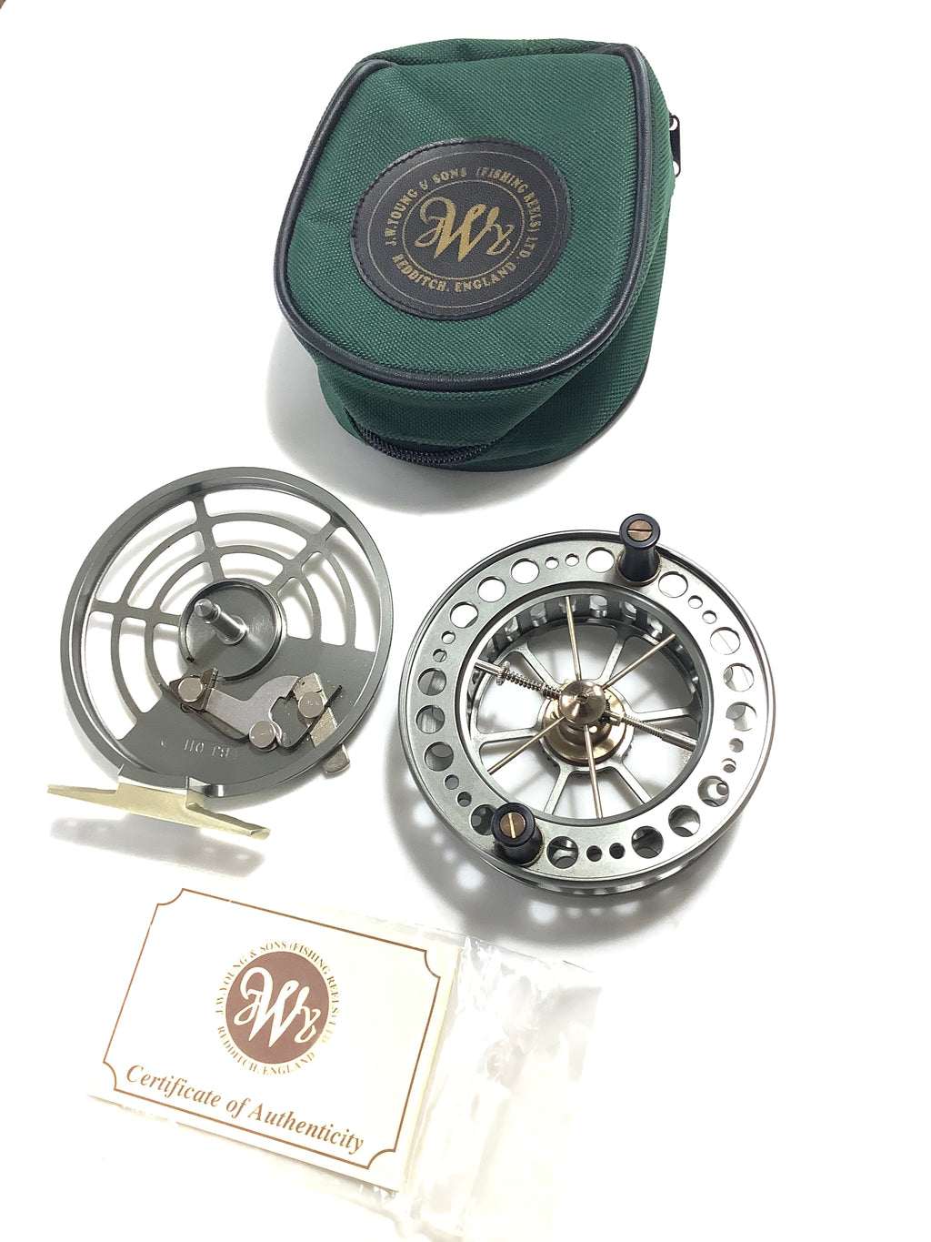J.W.YOUNG Y2084L B.J.Lightweight Centrepin