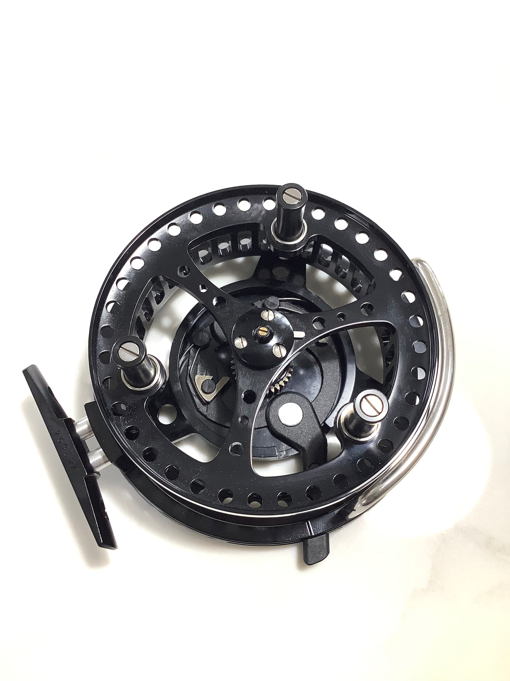 Hardy Bros 4” Conquest Centrepin Black Version