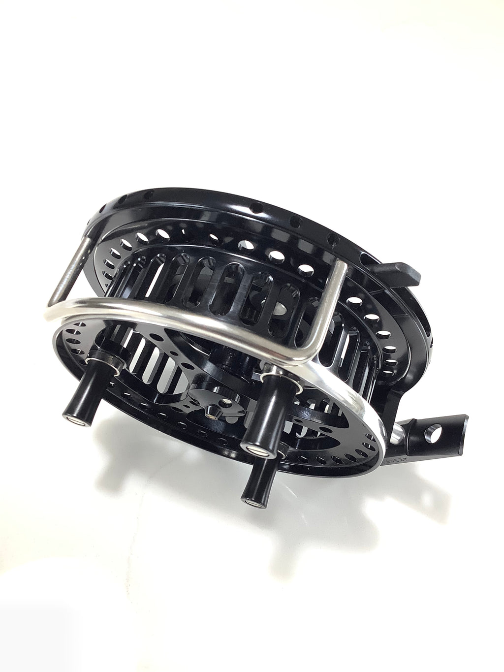 Hardy Bros 4” Conquest Centrepin Black Version