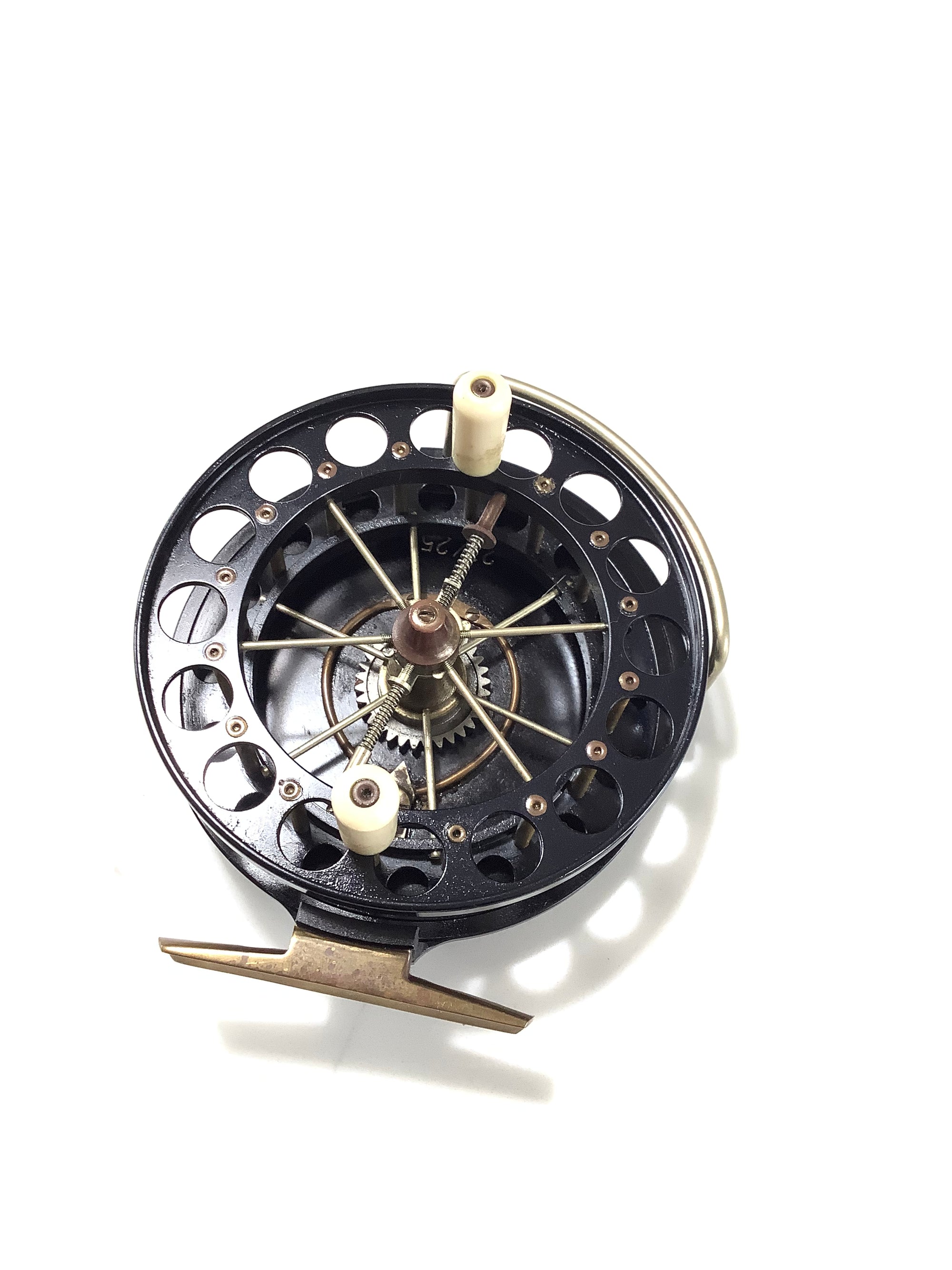 Garry Mills Redditch Perfection Centrepin