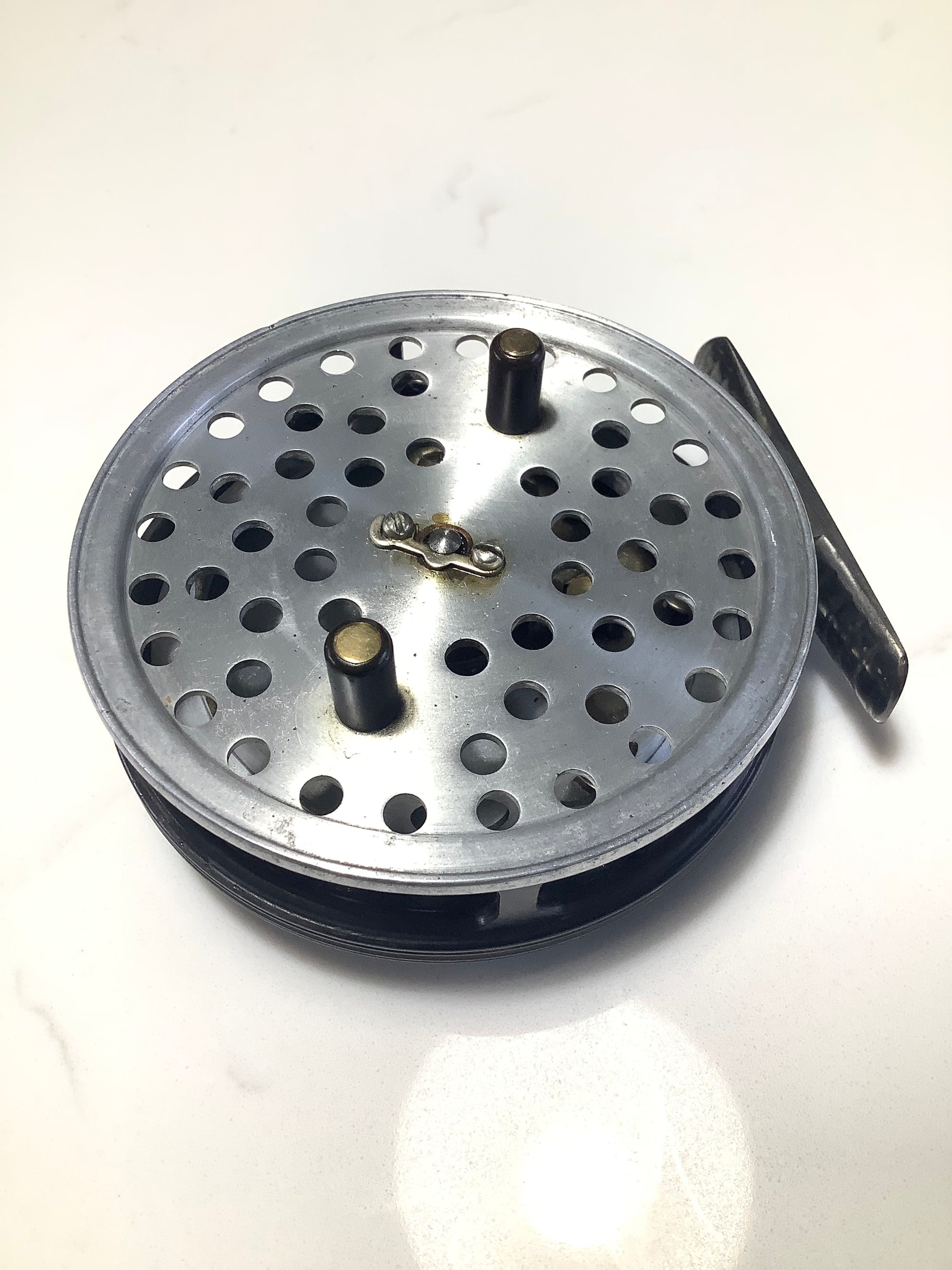 Antique Hardy Bros 3 1/2” Eureka Centrepin