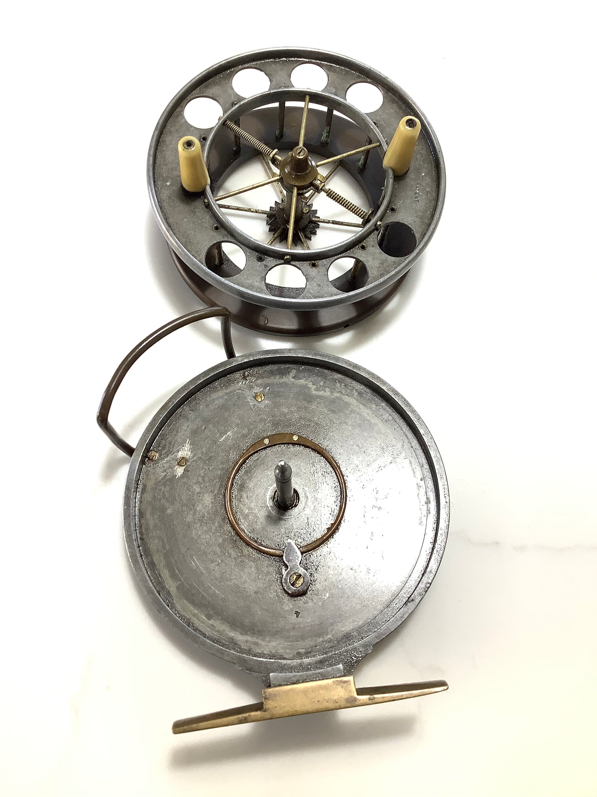 Antique Circa 1914 Ventilated Allcock Aerial ( Rare ebonite flange)