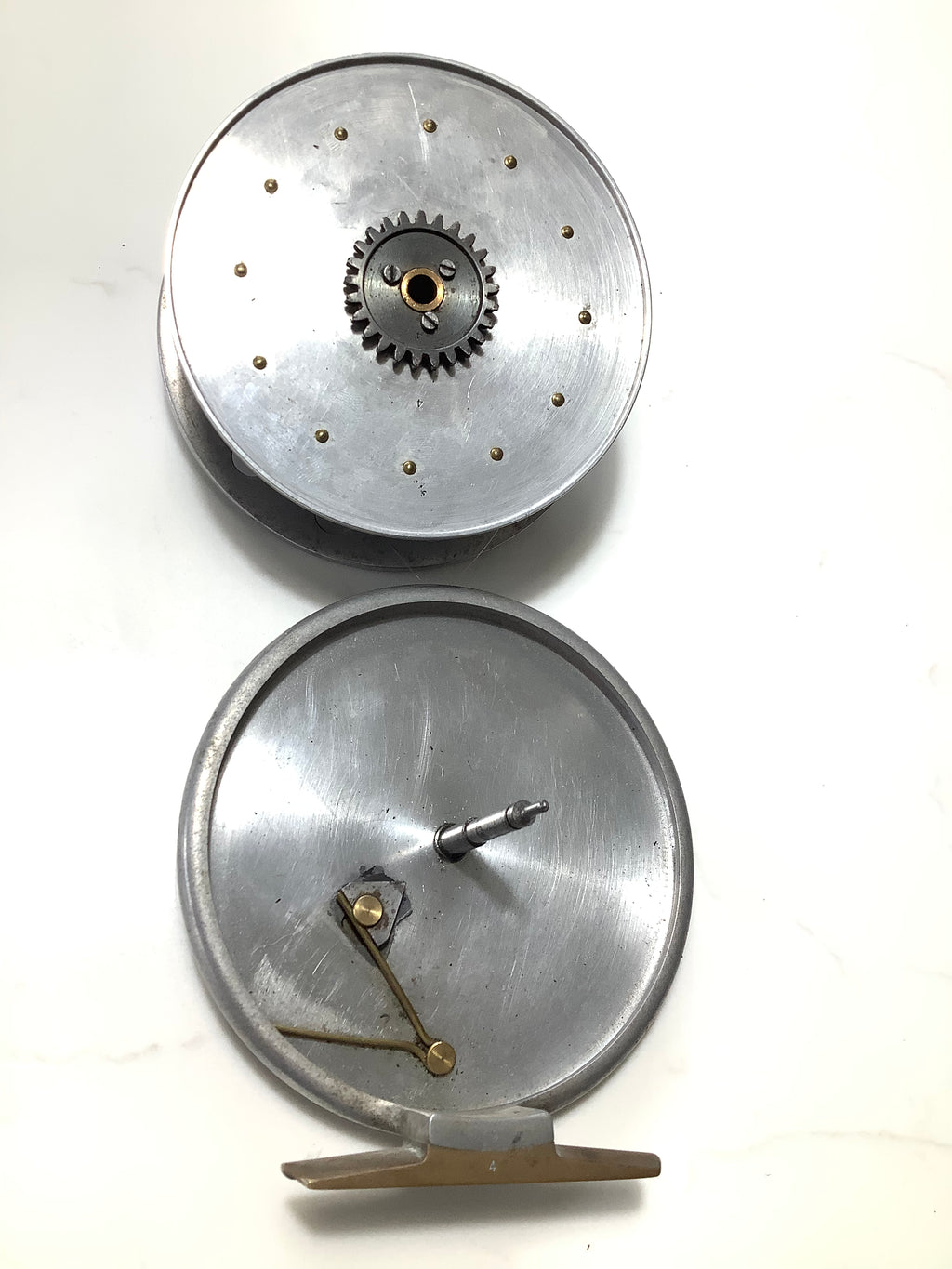 Vintage Kenny Kendal Aerial 4 1/2” Centrepin