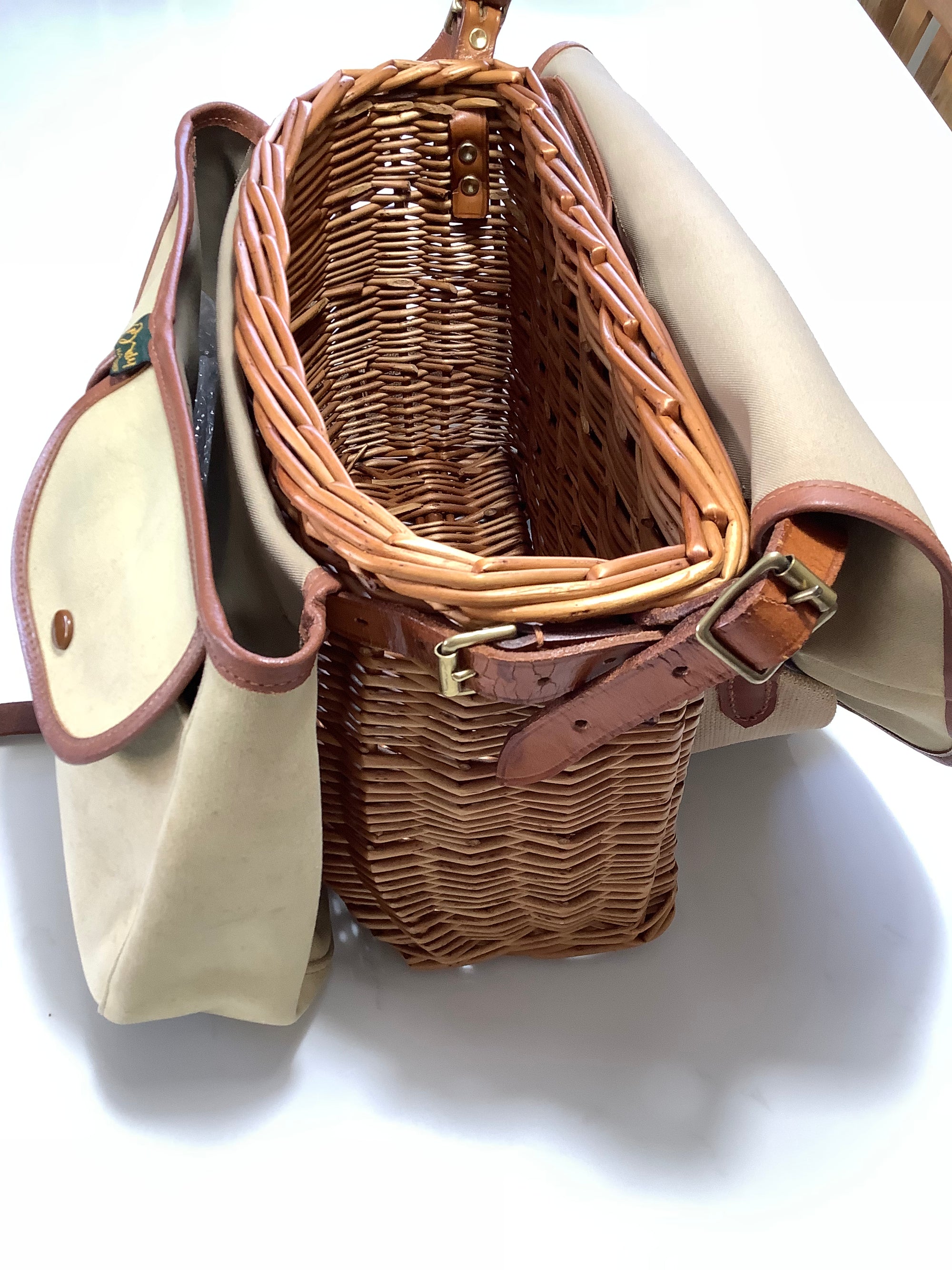 BRADY CONWAY Fisherman’s Traditional Bag/Creel