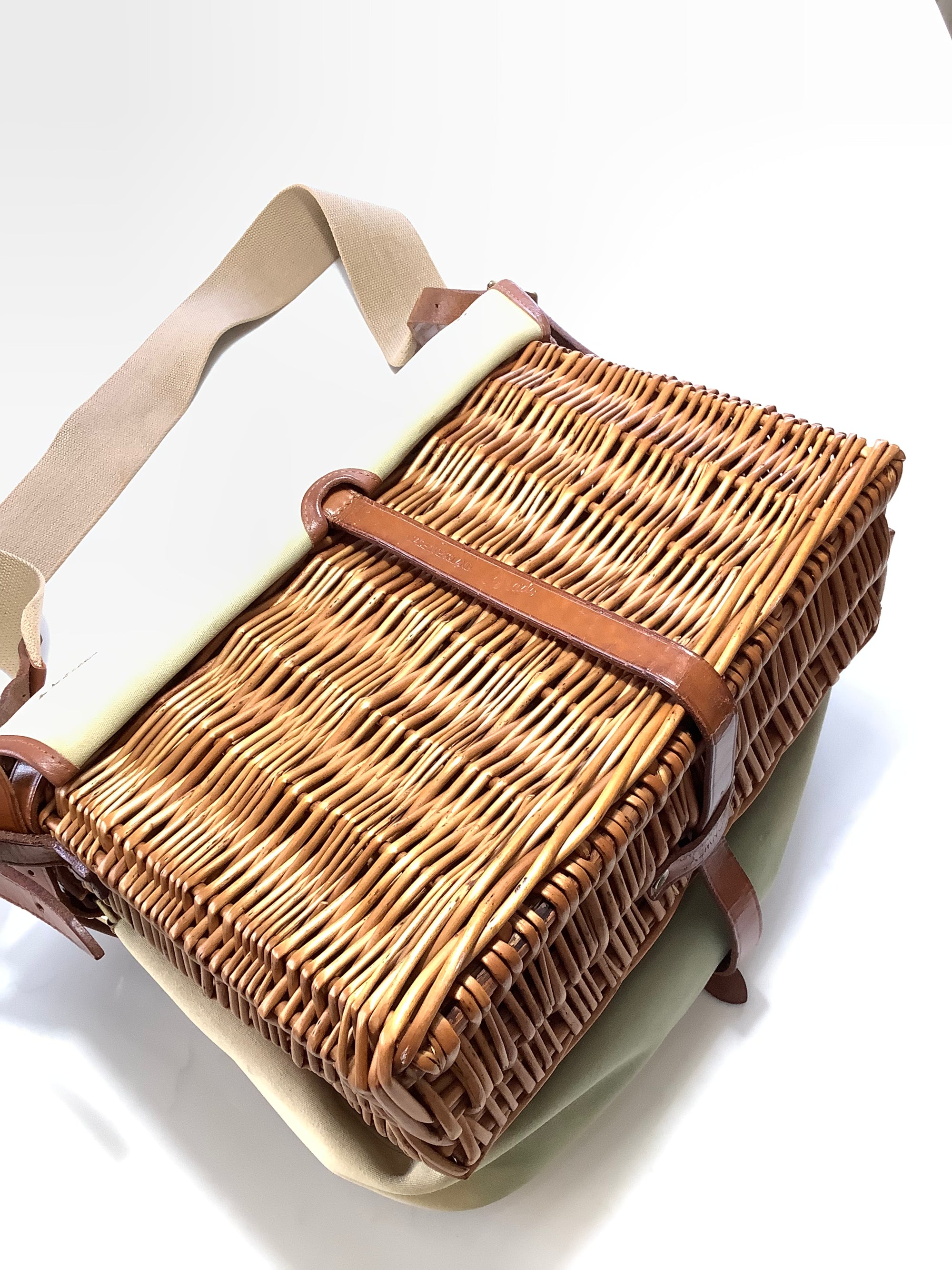 BRADY CONWAY Fisherman’s Traditional Bag/Creel