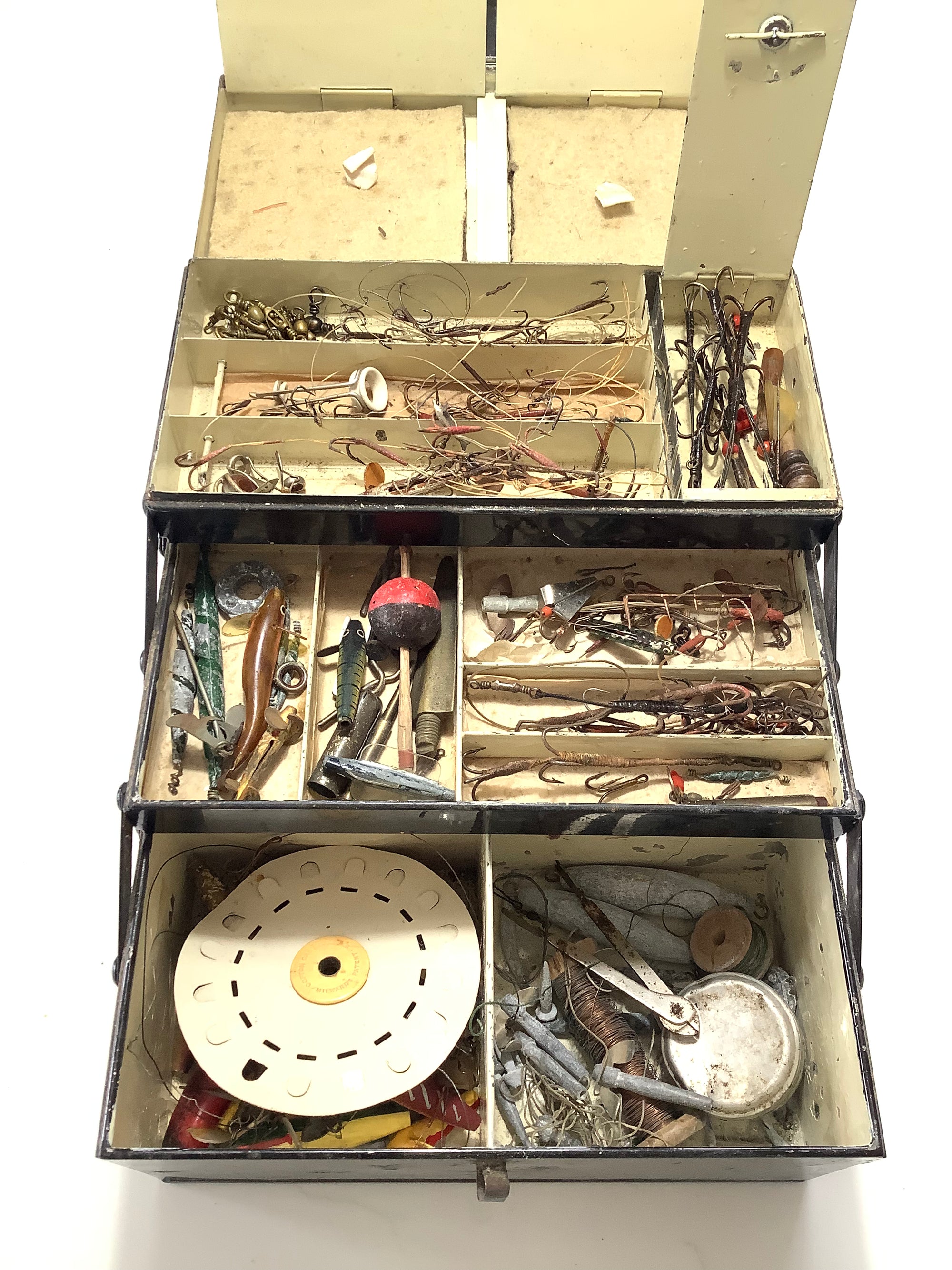 Antique A&N Cantilever Lure Box LOADED With lures etc.. Antique & Vintage.