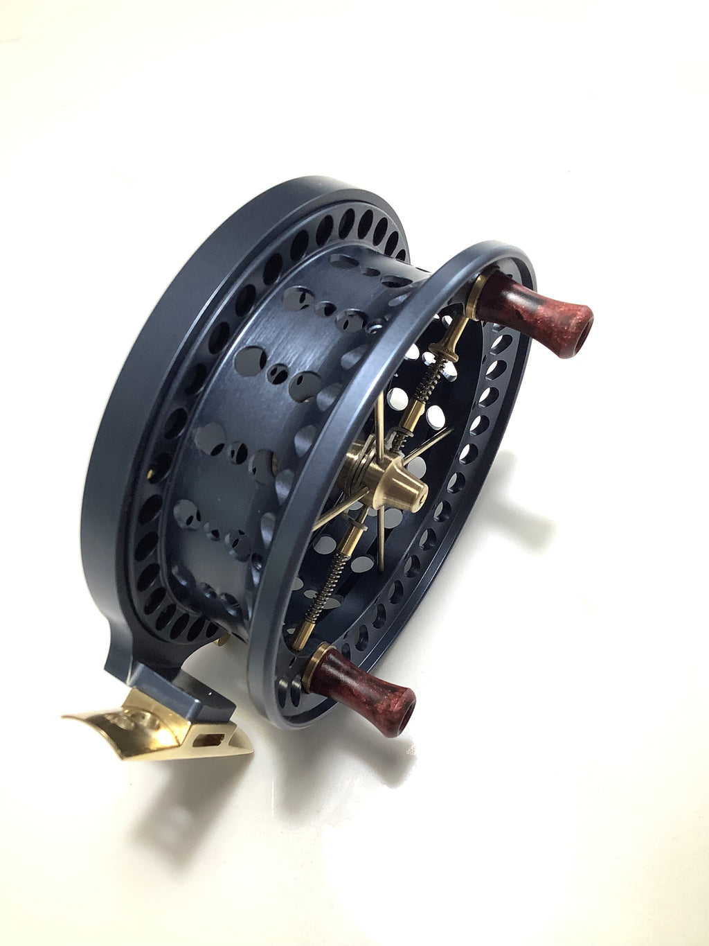 NEW The Mill Tackle Co Limited Edition THE QUEST Centrepin
