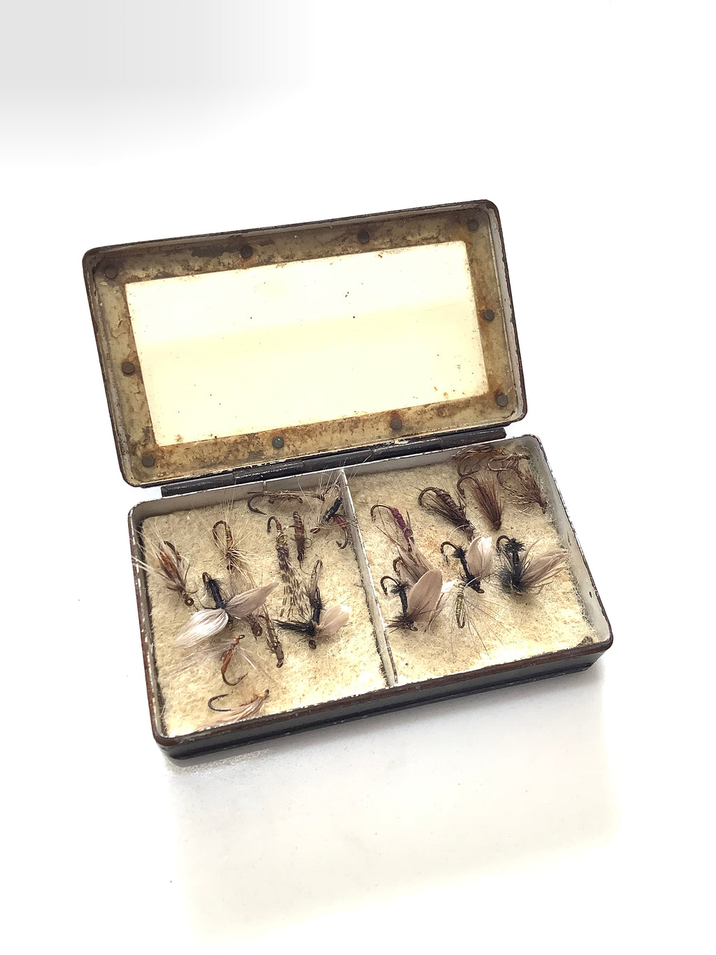 Very Rare Smallest Antique J.BERNARD “ ON VIEW” Pocket Fly Box