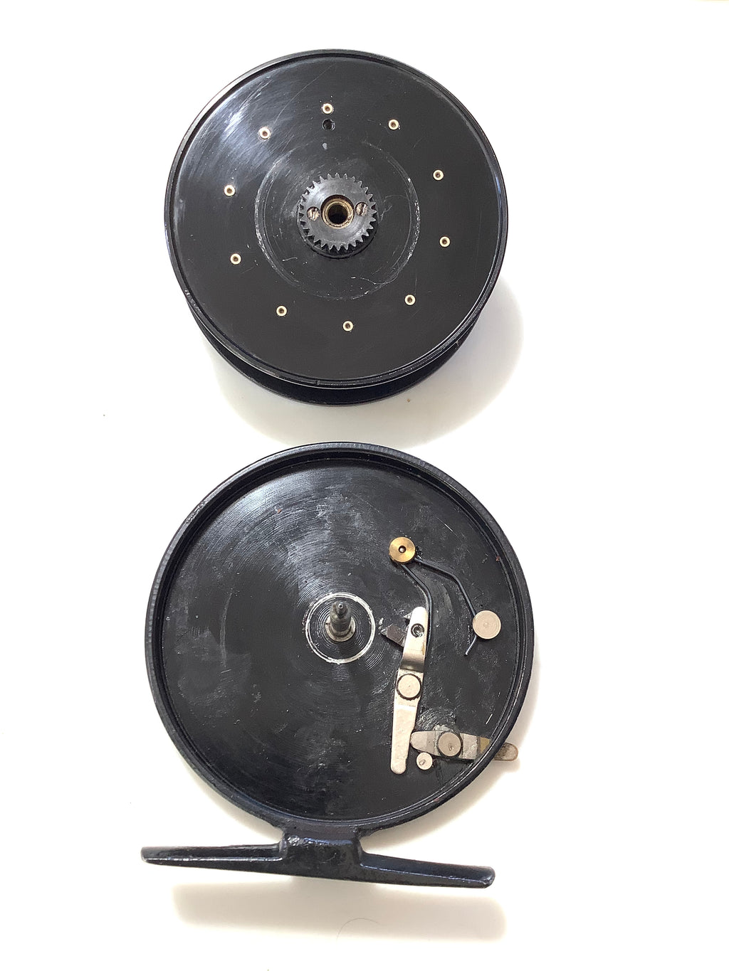 Vintage W.R.Products Speedia Wide Drum Centrepin