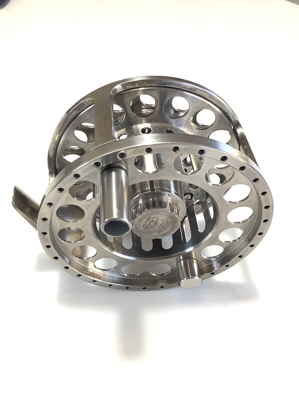 Rare MEGOFF Titanium MDS 1012 DD LA Ti Fly Reel